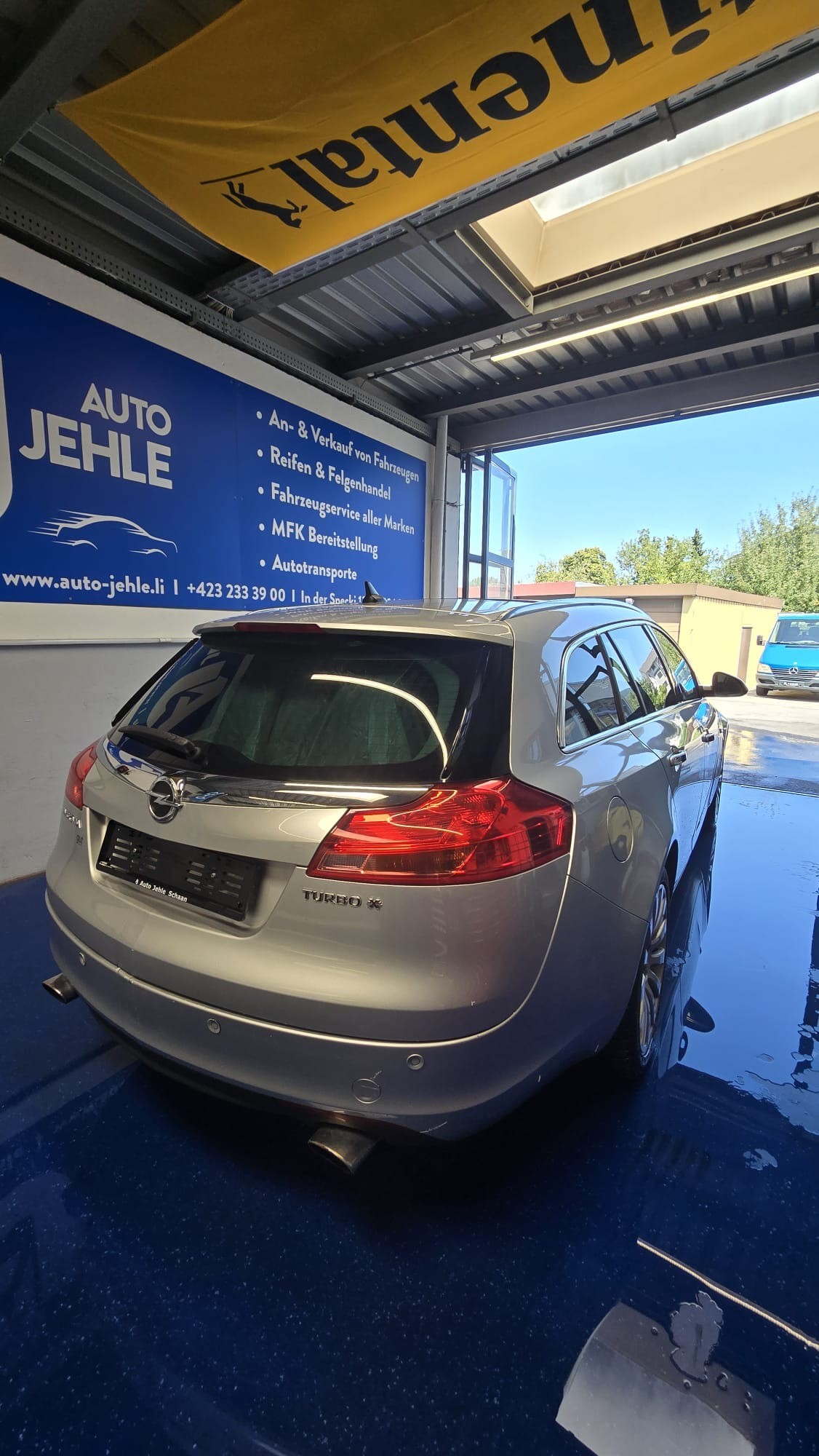 OPEL Insignia ST 2.0 Turbo Cosmo 4WD Aut.-image-8