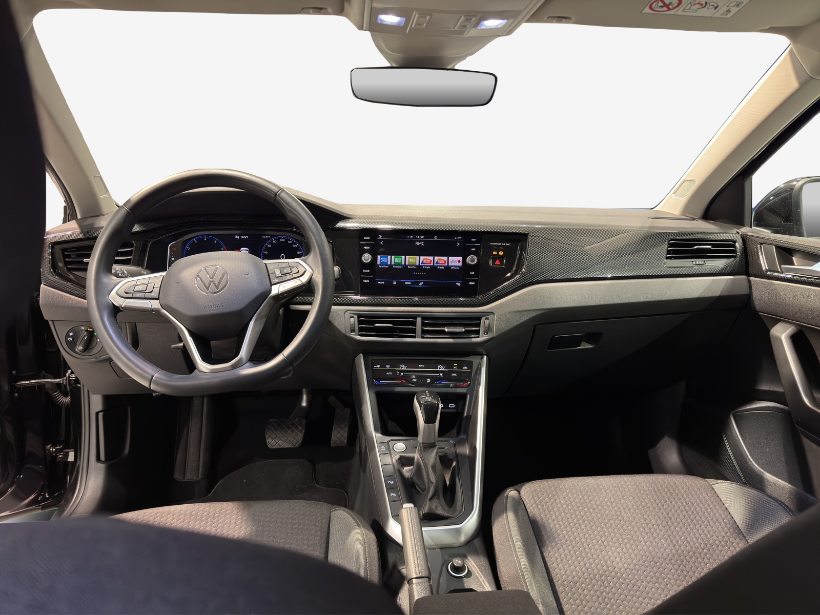 VW Taigo 1.0 TSI Life DSG-image-8