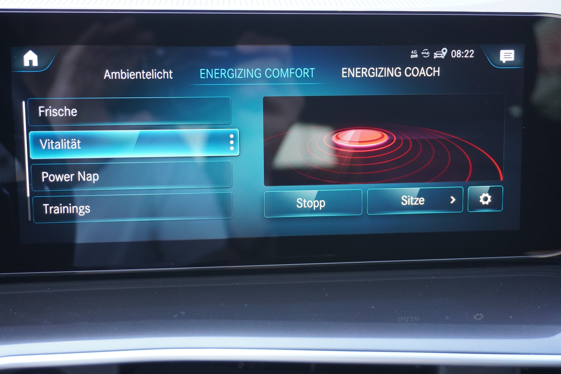 MERCEDES-BENZ EQC 400 AMG Line 4Matic-image-29