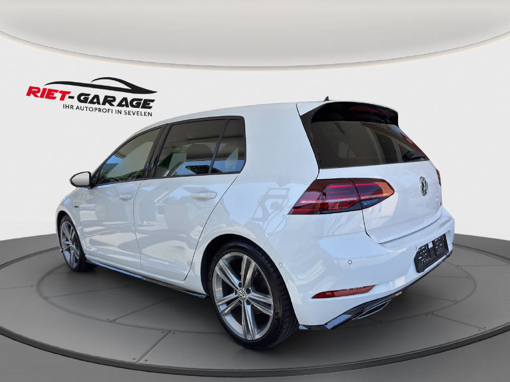 VW Golf VII 1.5 TSI 150 Highline DSG-image-2