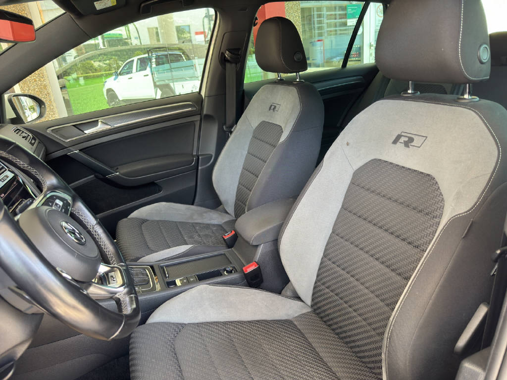 VW Golf VII 1.5 TSI 150 Highline DSG-image-5