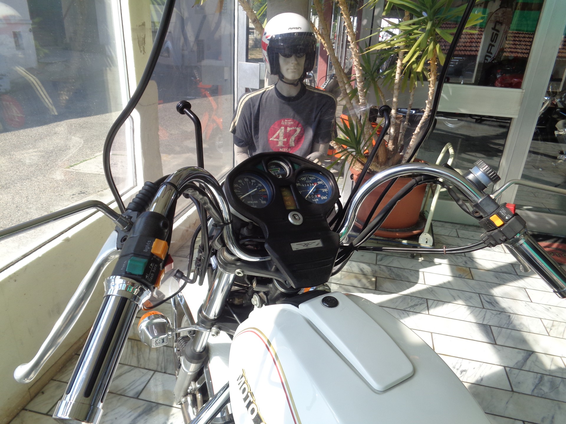 MOTO GUZZI California II-image-6