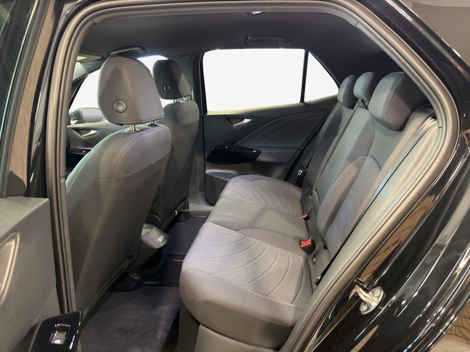 VW ID.3 Pro 52 kWh Pure Value-image-11