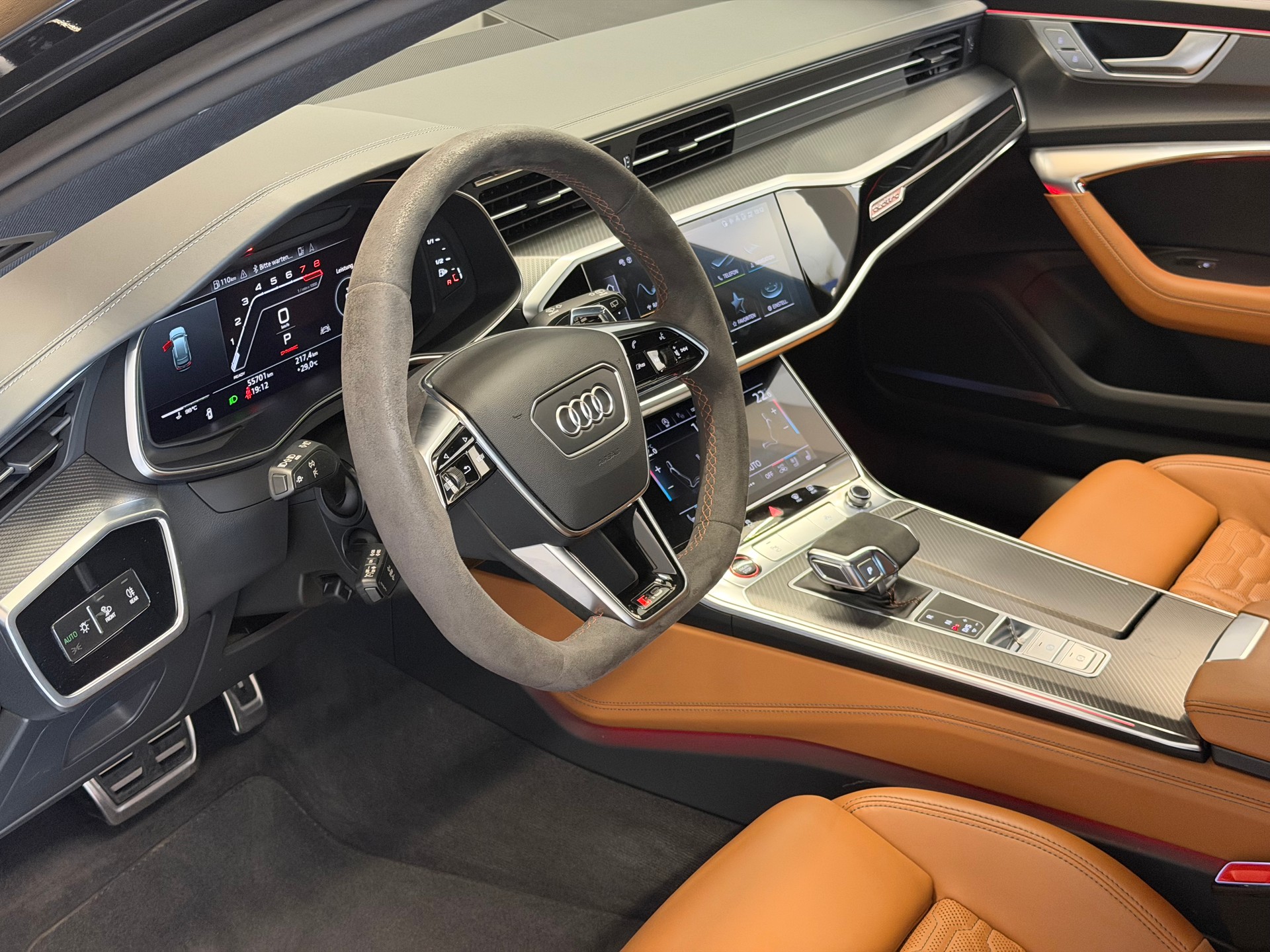 AUDI RS6 Avant 4.0 TFSI V8 quattro-image-10