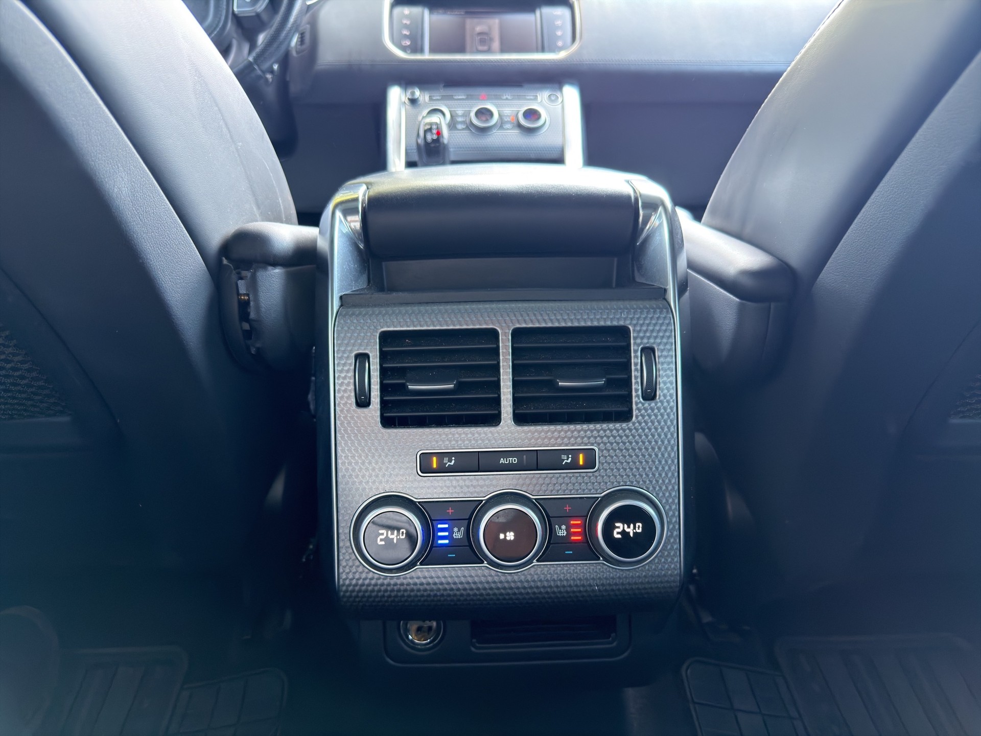 LAND ROVER Range Rover Sport 5.0 V8 SC Autobiography DynamicA-image-14