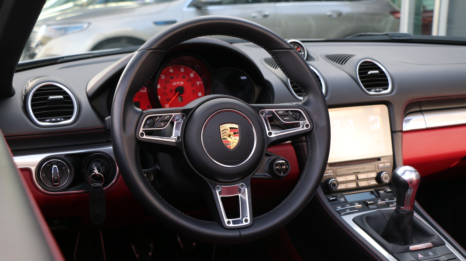 PORSCHE 718 Boxster GTS 4.0-image-18