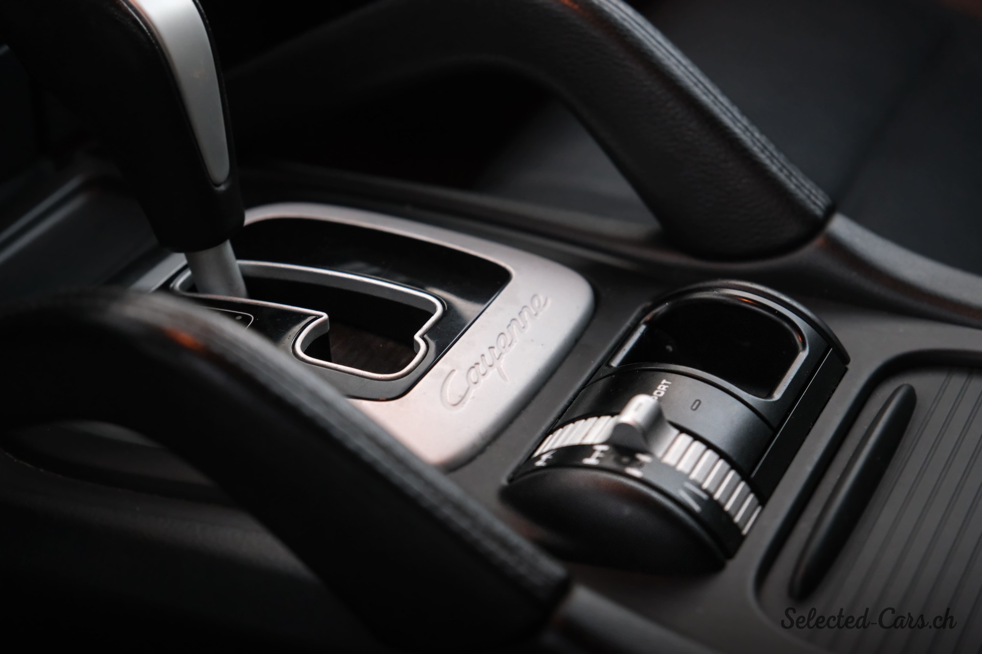 PORSCHE Cayenne Diesel-image-7