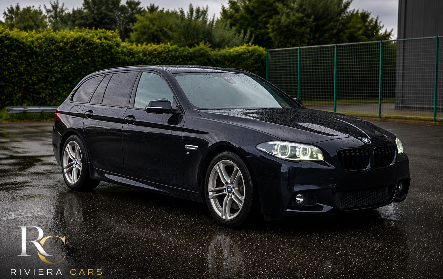 BMW 530d Touring xDrive M-Pack-image-0