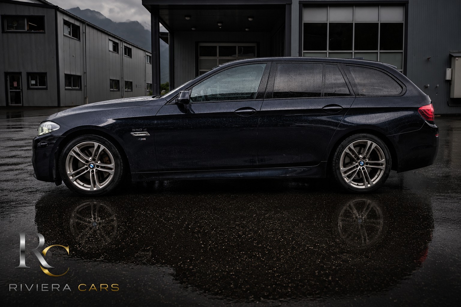 BMW 530d Touring xDrive M-Pack-image-7