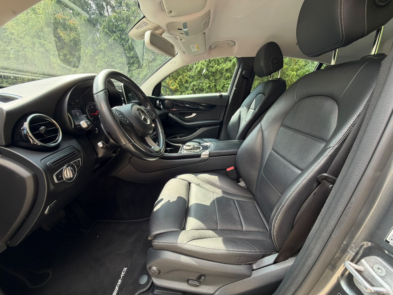 MERCEDES-BENZ GLC Coupé 250 d AMG Line 4Matic 9G-Tronic-image-9
