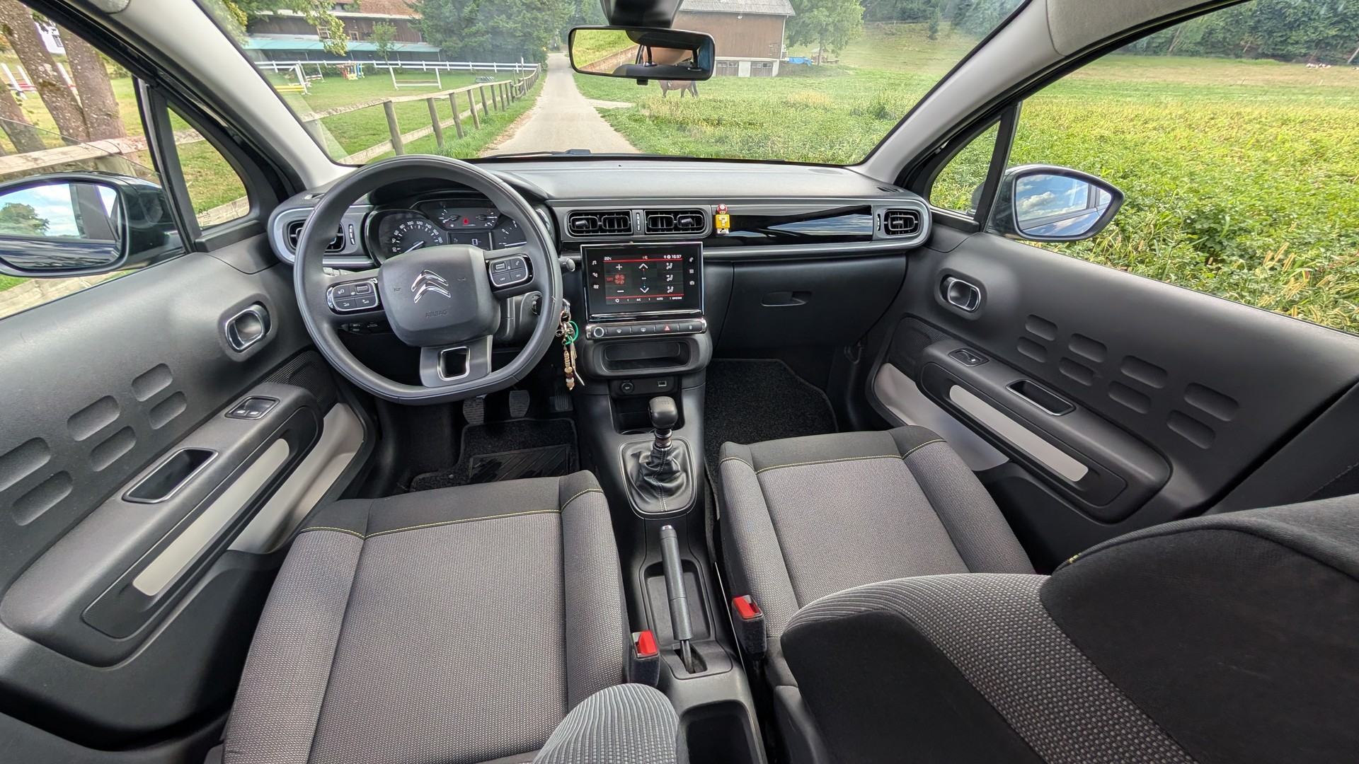 CITROEN 1.5 BlueHDi 100 Feel Pack | MFK | NAVI | KLIMA | TOP-image-6