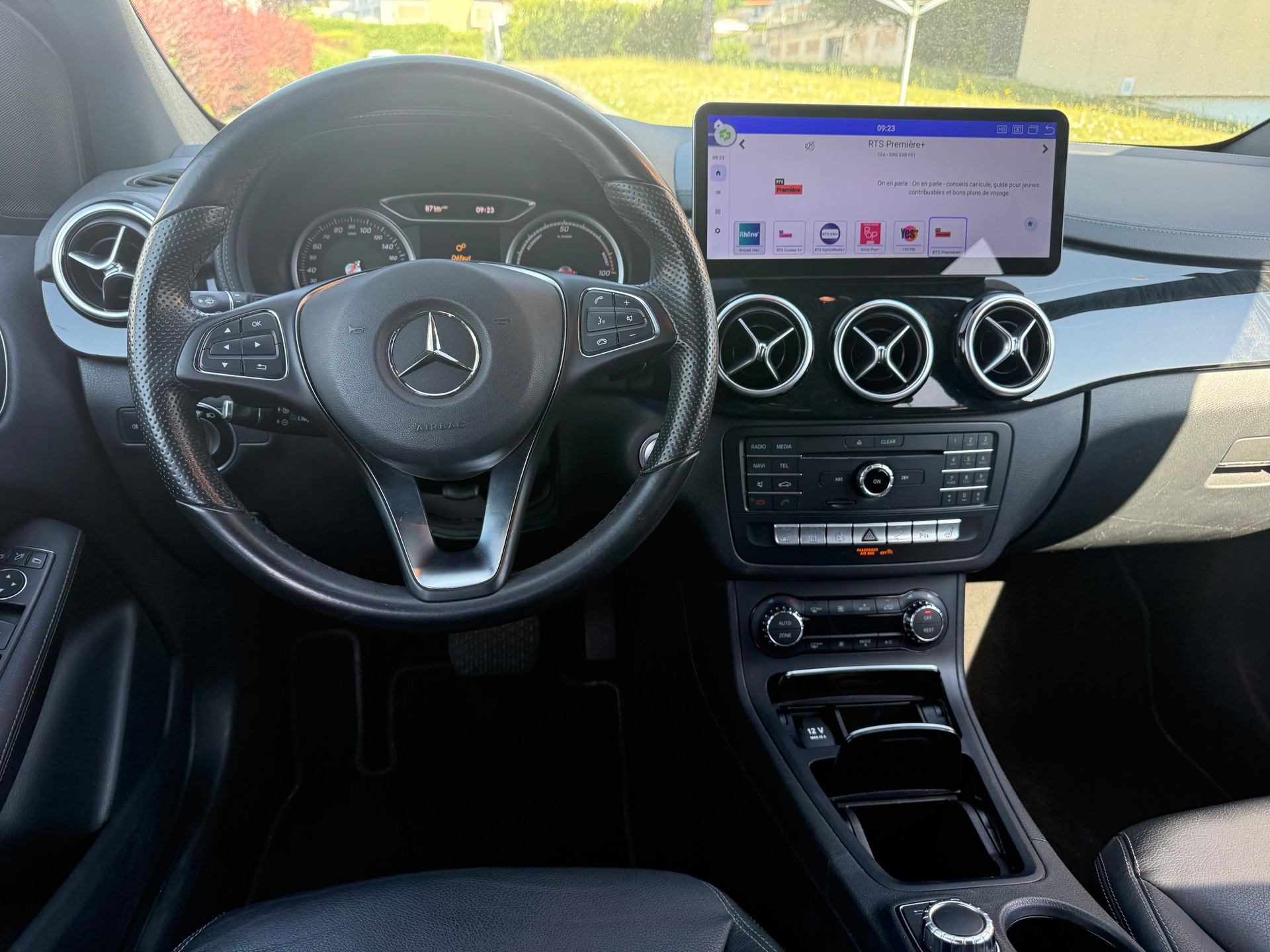 MERCEDES-BENZ B Electric Drive-image-10