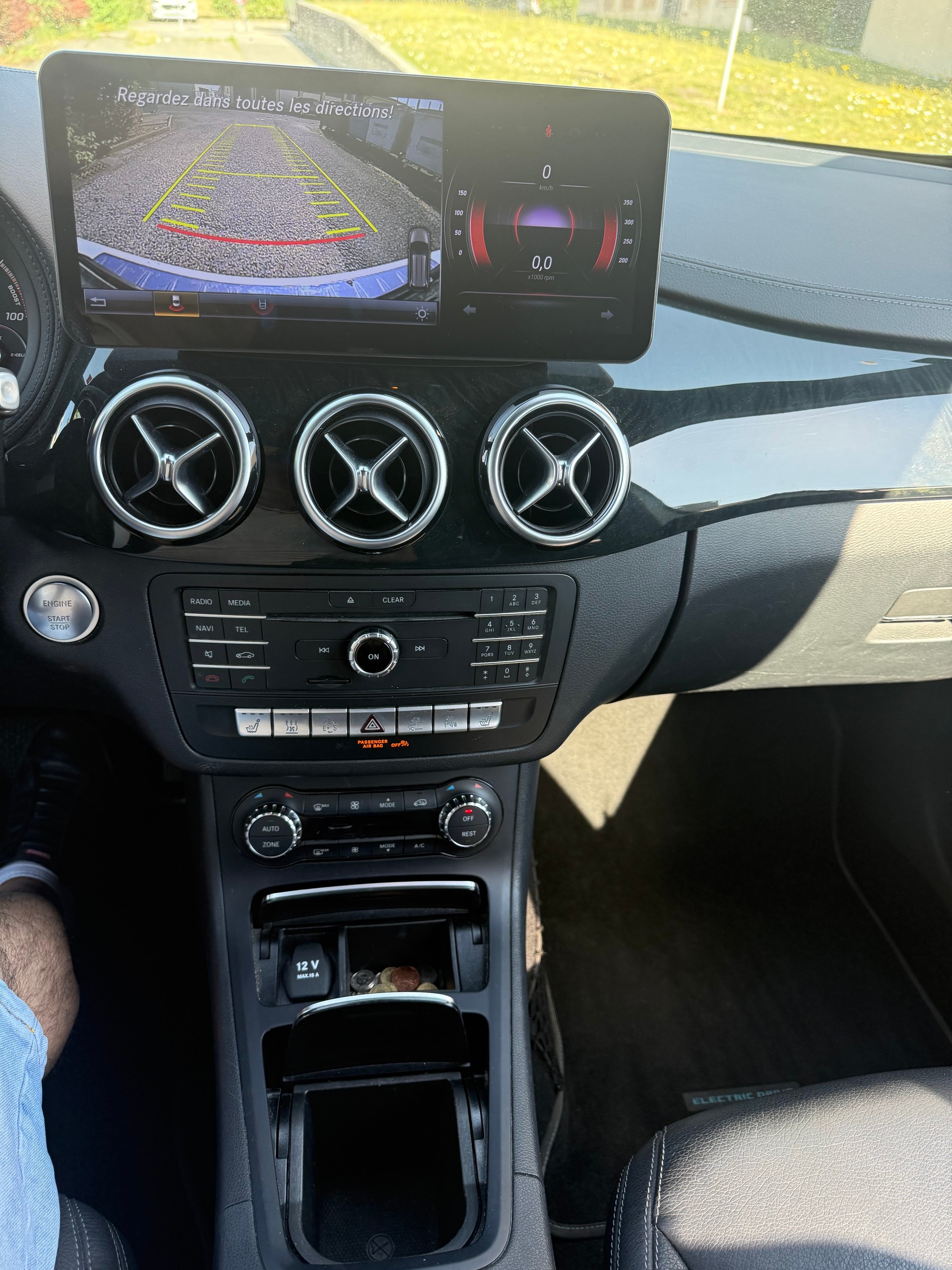 MERCEDES-BENZ B Electric Drive-image-13