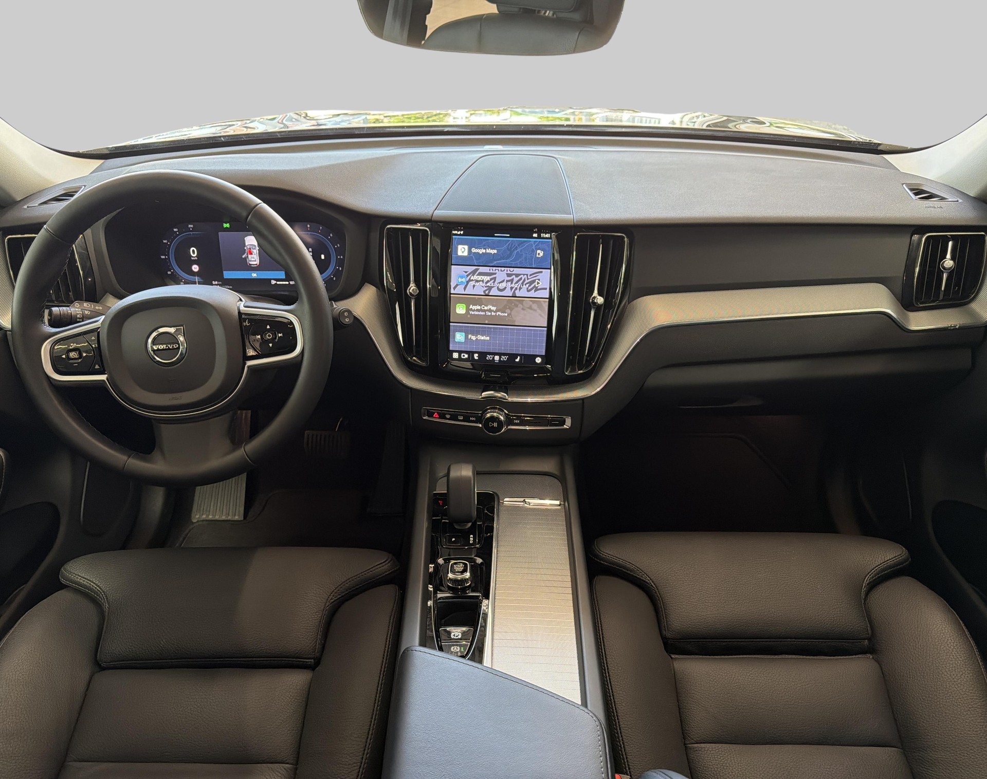 VOLVO XC60 2.0 B5 MH Plus Dark AWD-image-8