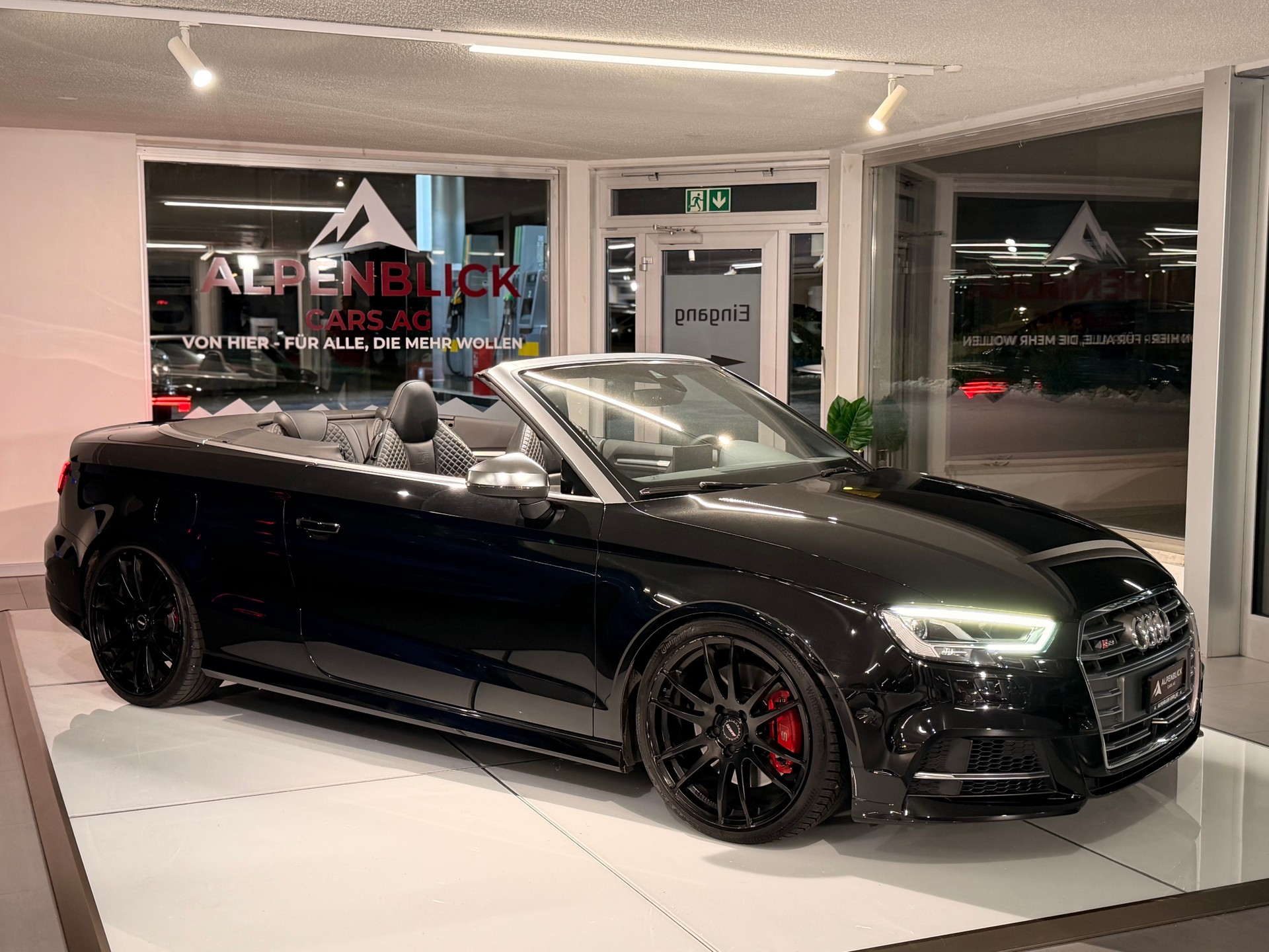 AUDI S3 Cabriolet 2.0 TFSI quattro S-tronic-image-3
