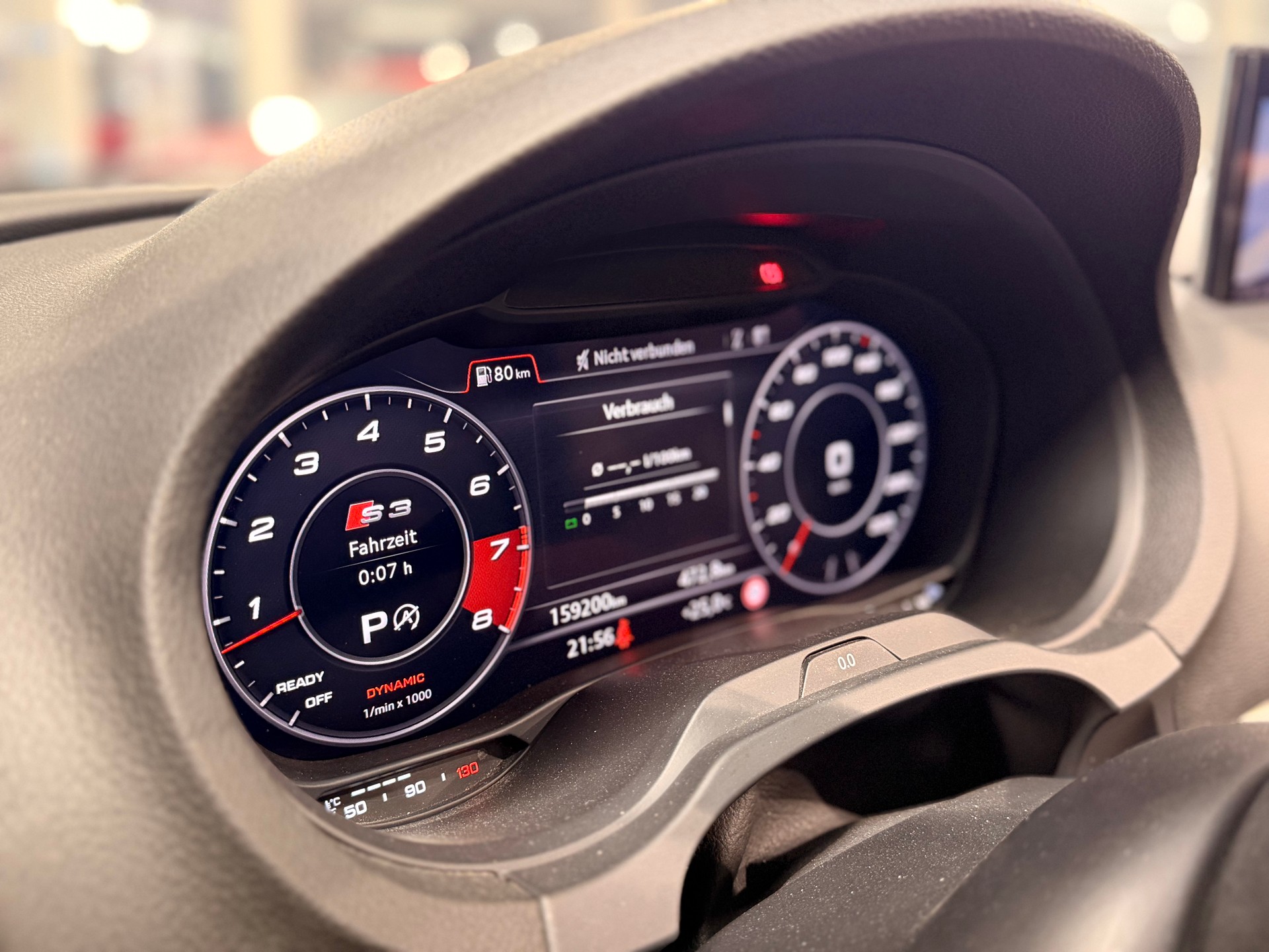 AUDI S3 Cabriolet 2.0 TFSI quattro S-tronic-image-17
