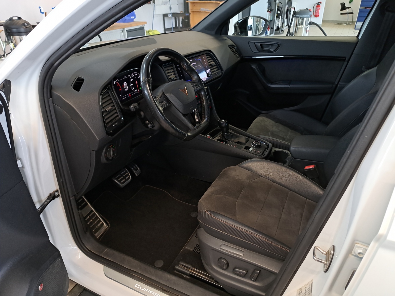 CUPRA Ateca 2.0TSI 4Drive DSG-image-18