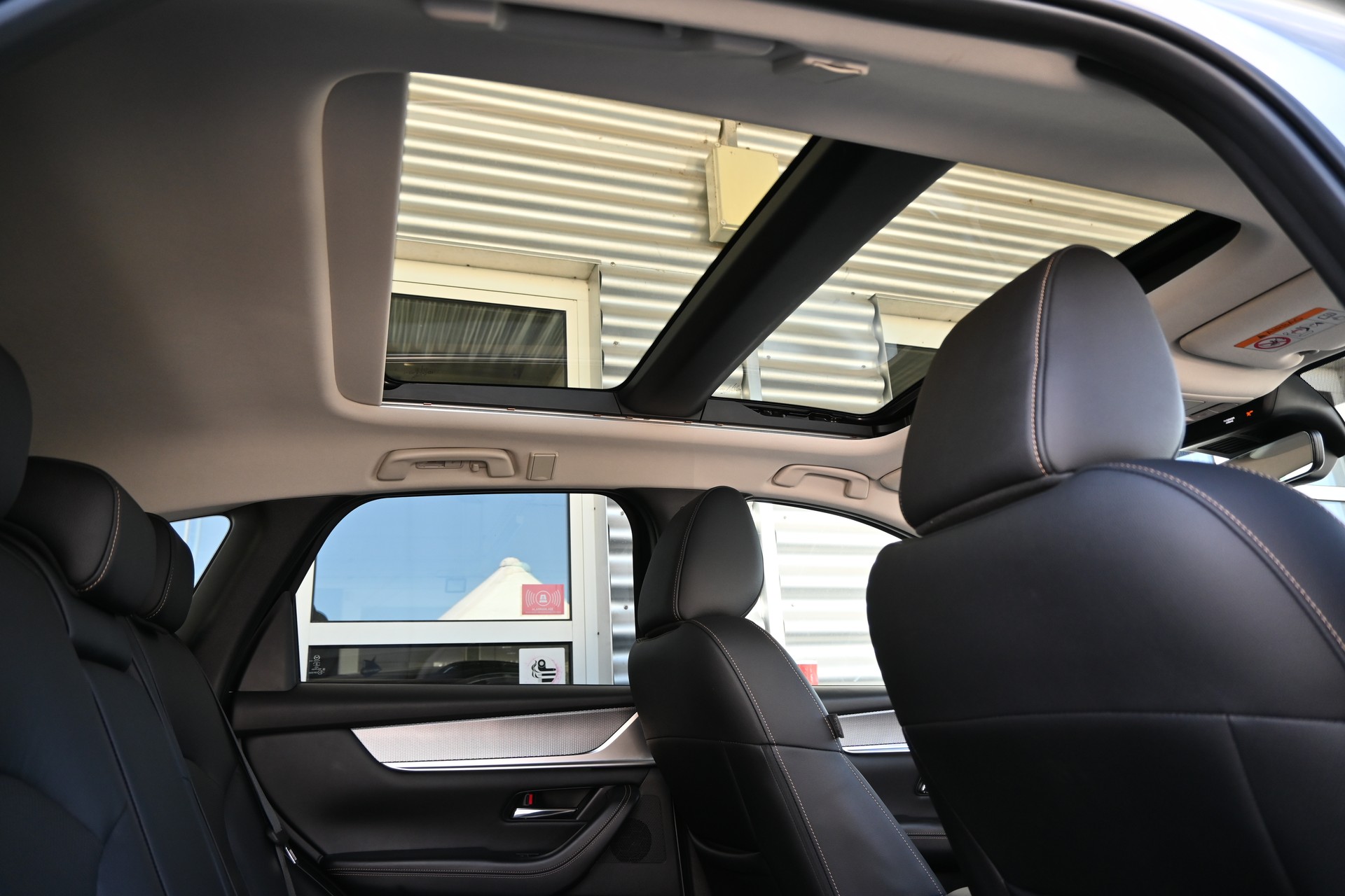 MAZDA CX-60 e-Skyactiv PHEV 327 AWD Homura + AHK 2500kg-image-14