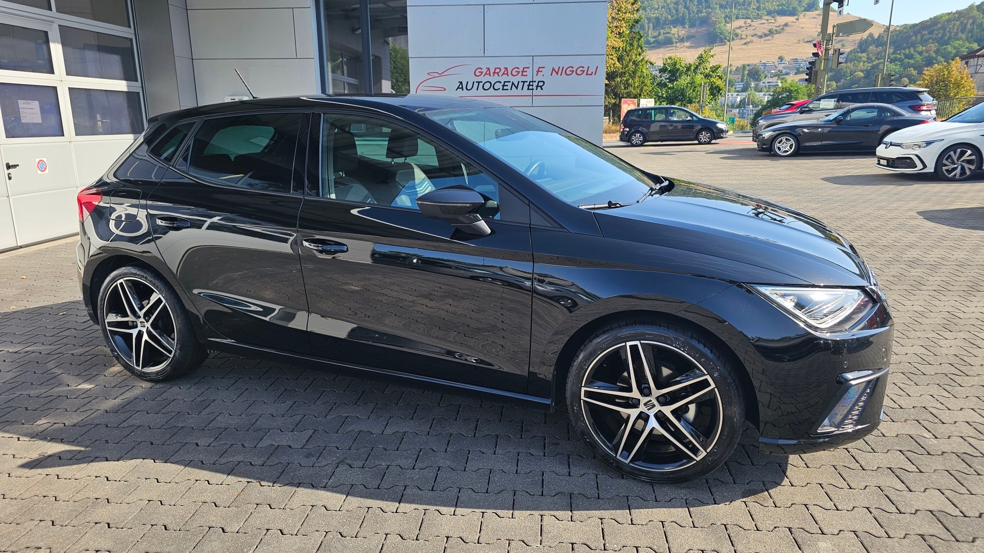 SEAT Ibiza 1.0 EcoTSI FR-image-2