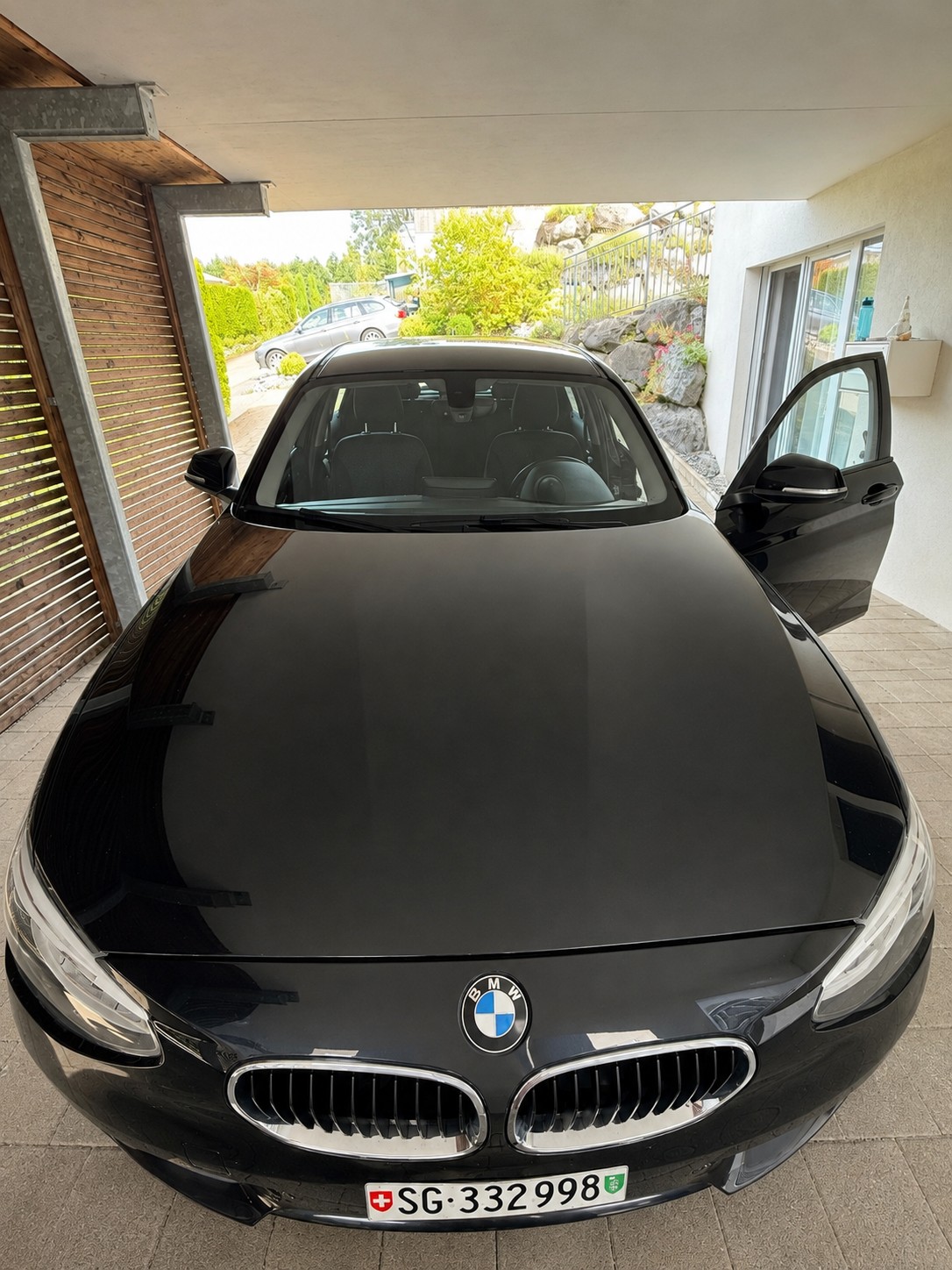 BMW 116i-image-3