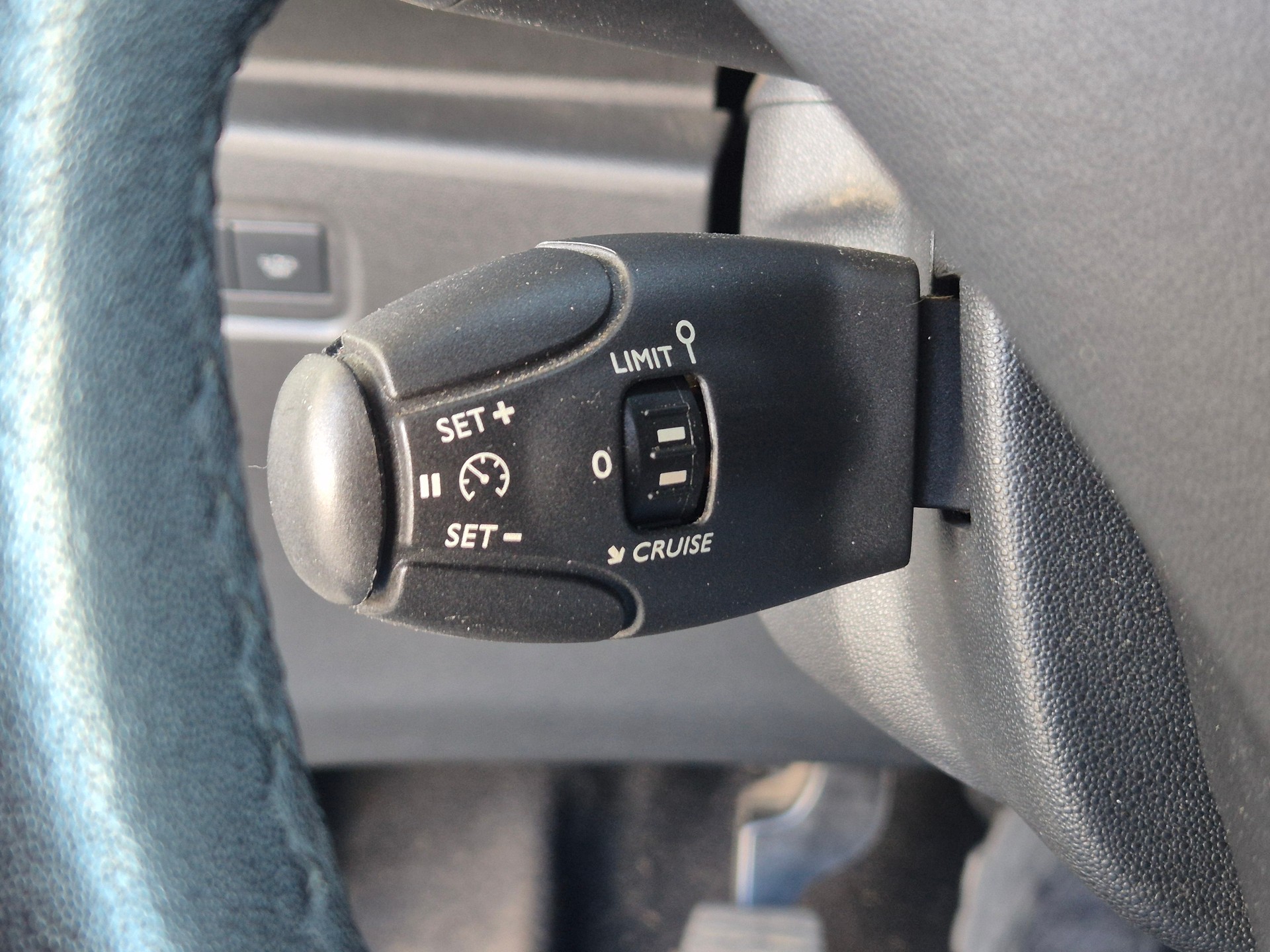 CITROEN C3 1.2i PureTech Sélection-image-20