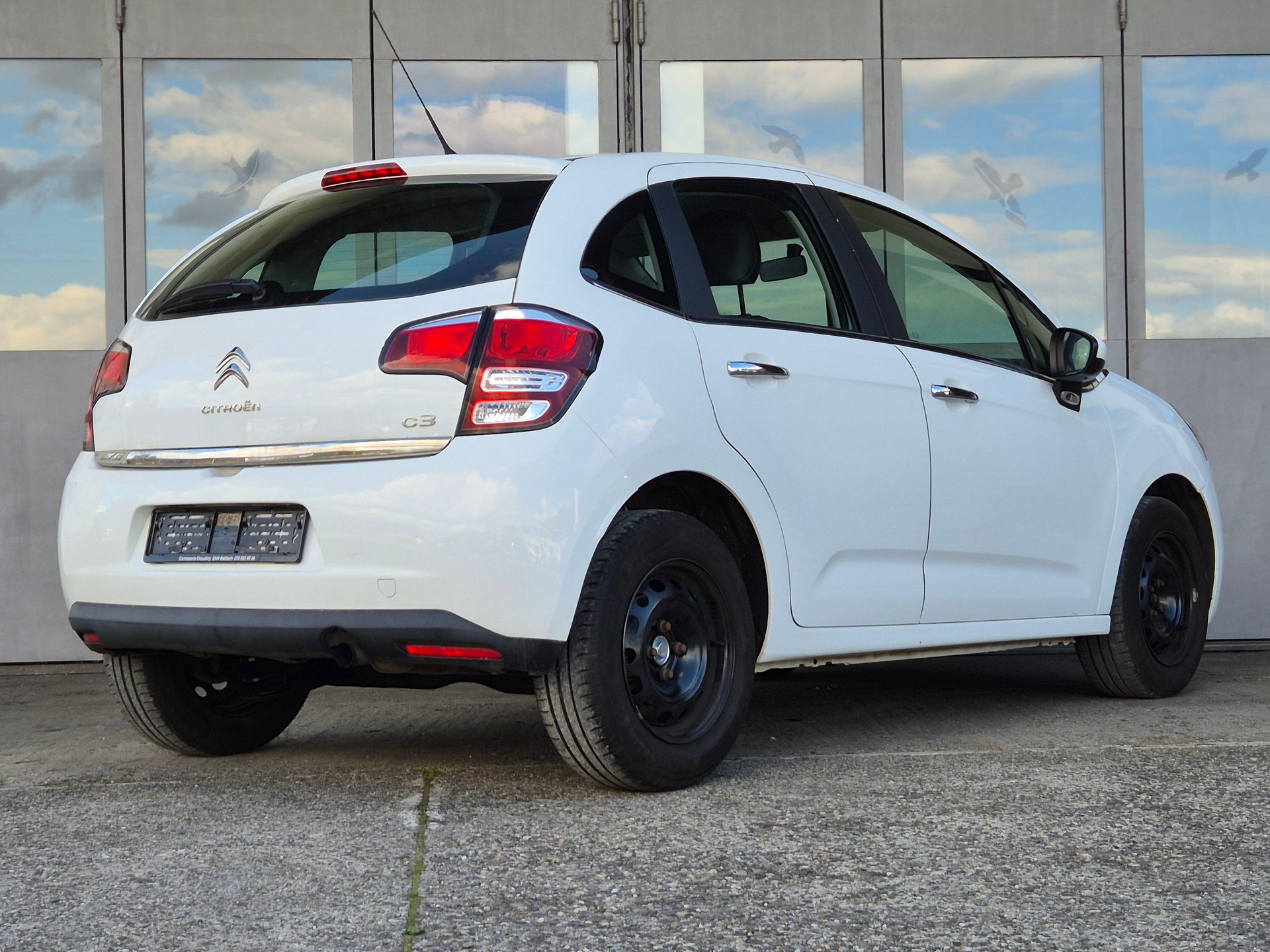 CITROEN C3 1.2i PureTech Sélection-image-5