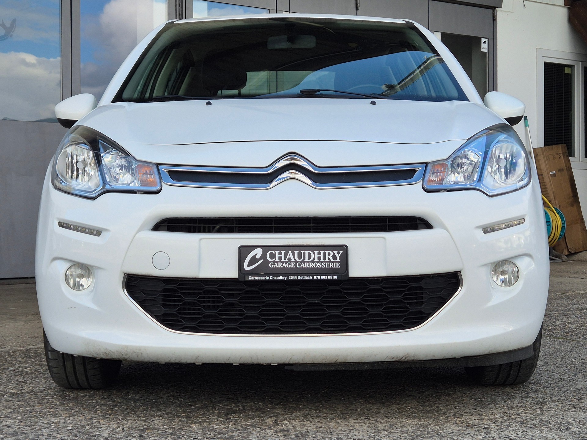 CITROEN C3 1.2i PureTech Sélection-image-1