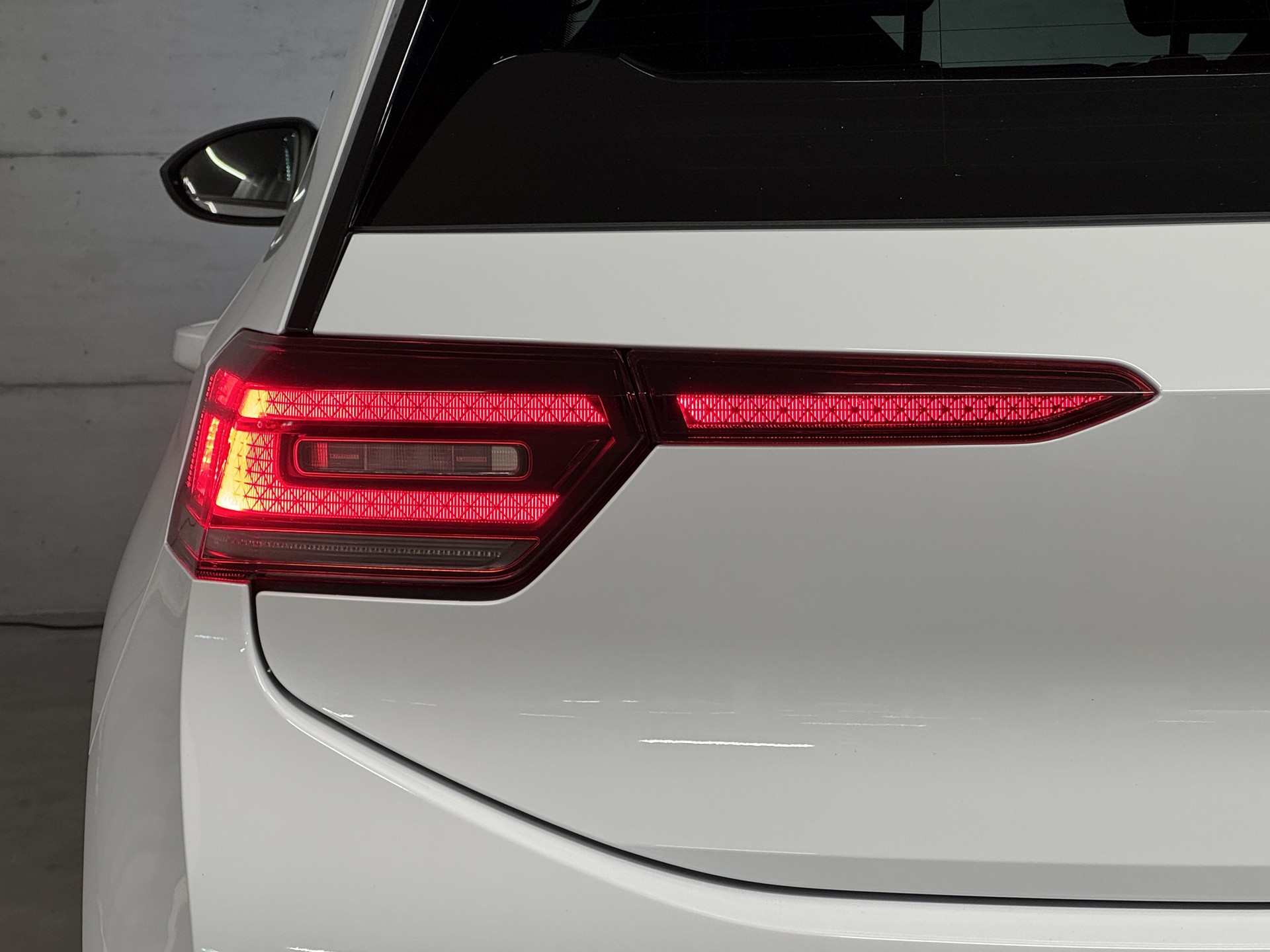 VW ID.3 Neo 79 kWh 231 PS Style-image-4