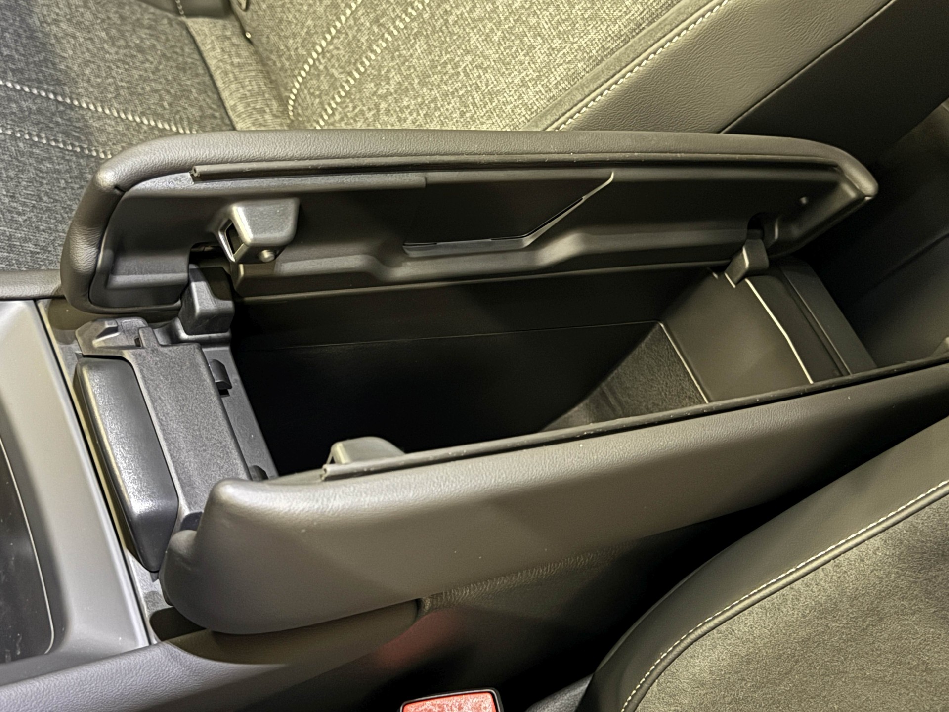 VW ID.3 Neo 79 kWh 231 PS Style-image-11