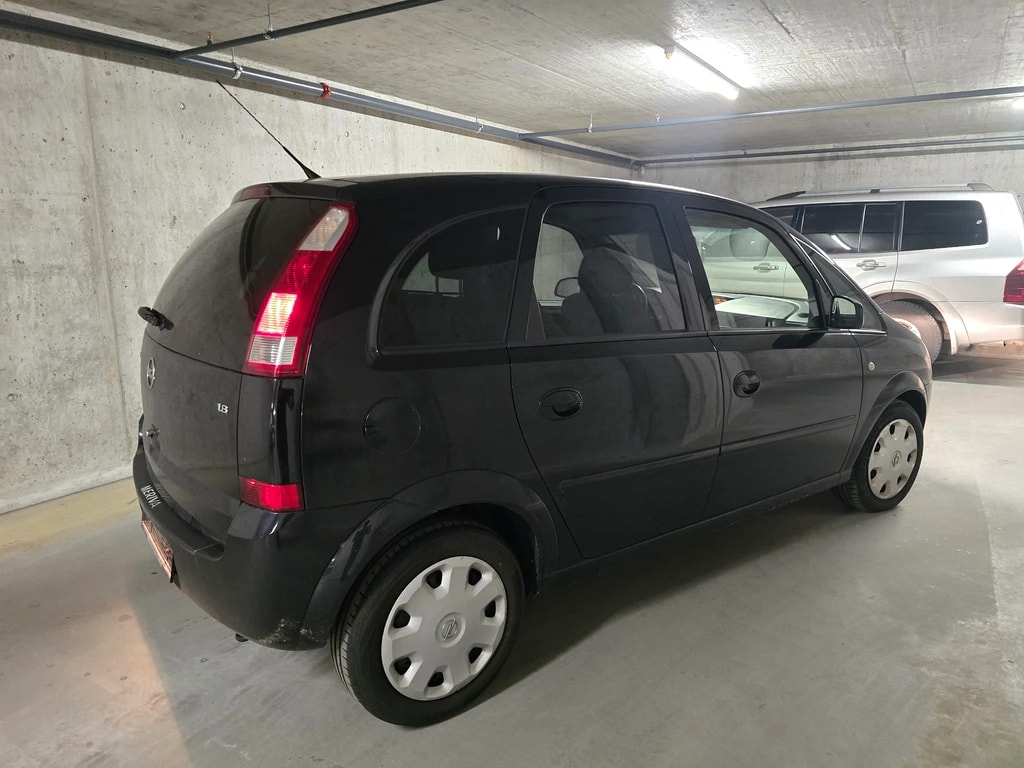 OPEL Meriva 1.8i 16V Cosmo-image-4