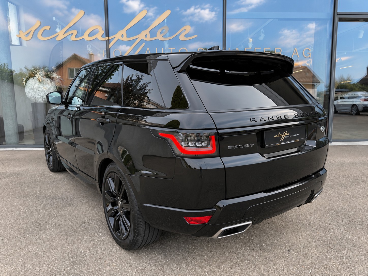 LAND ROVER Range Rover Sport D300 3.0D I6 MHEV HSE Dynamic Automatic-image-6