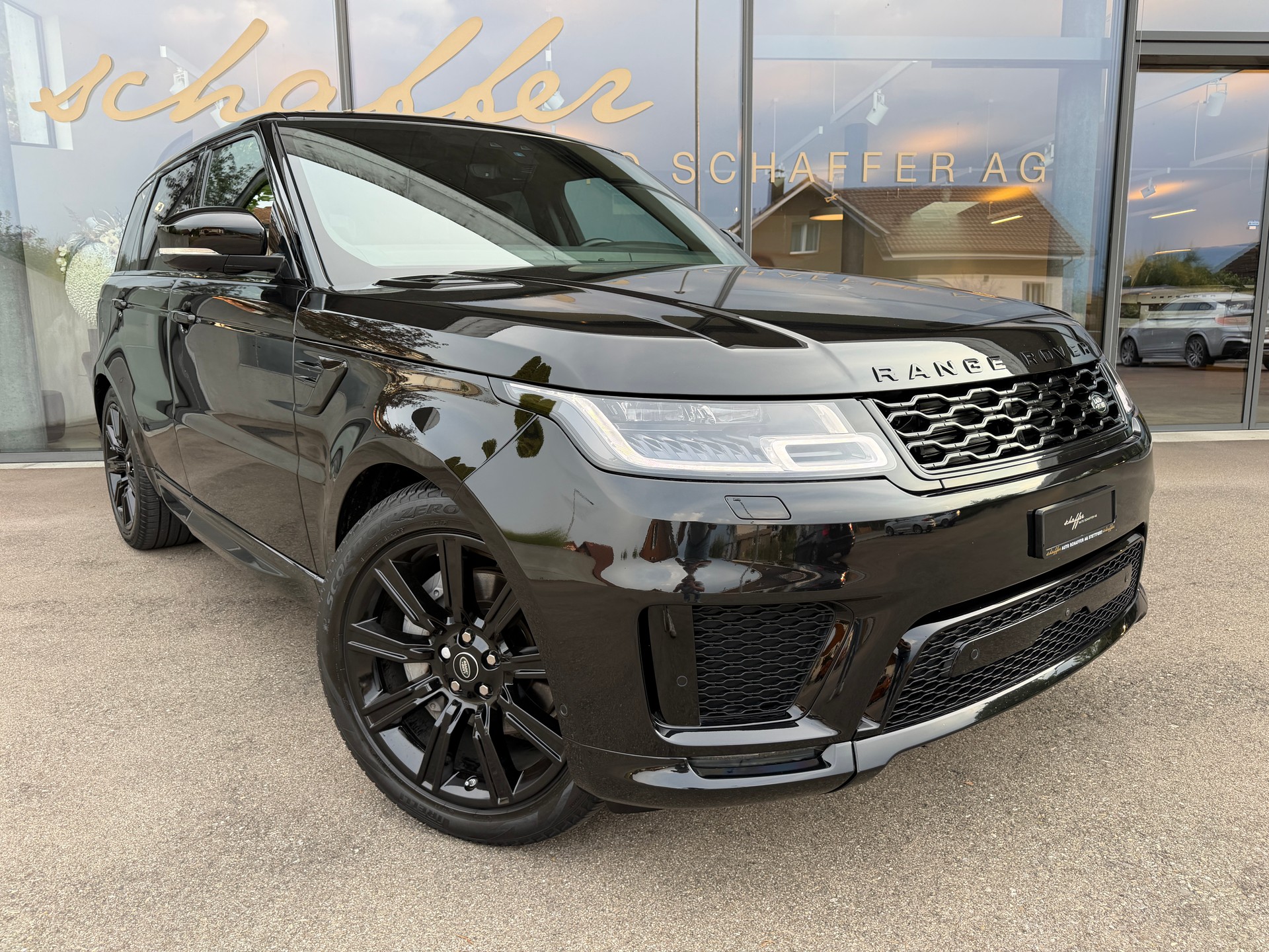 LAND ROVER Range Rover Sport D300 3.0D I6 MHEV HSE Dynamic Automatic-image-3