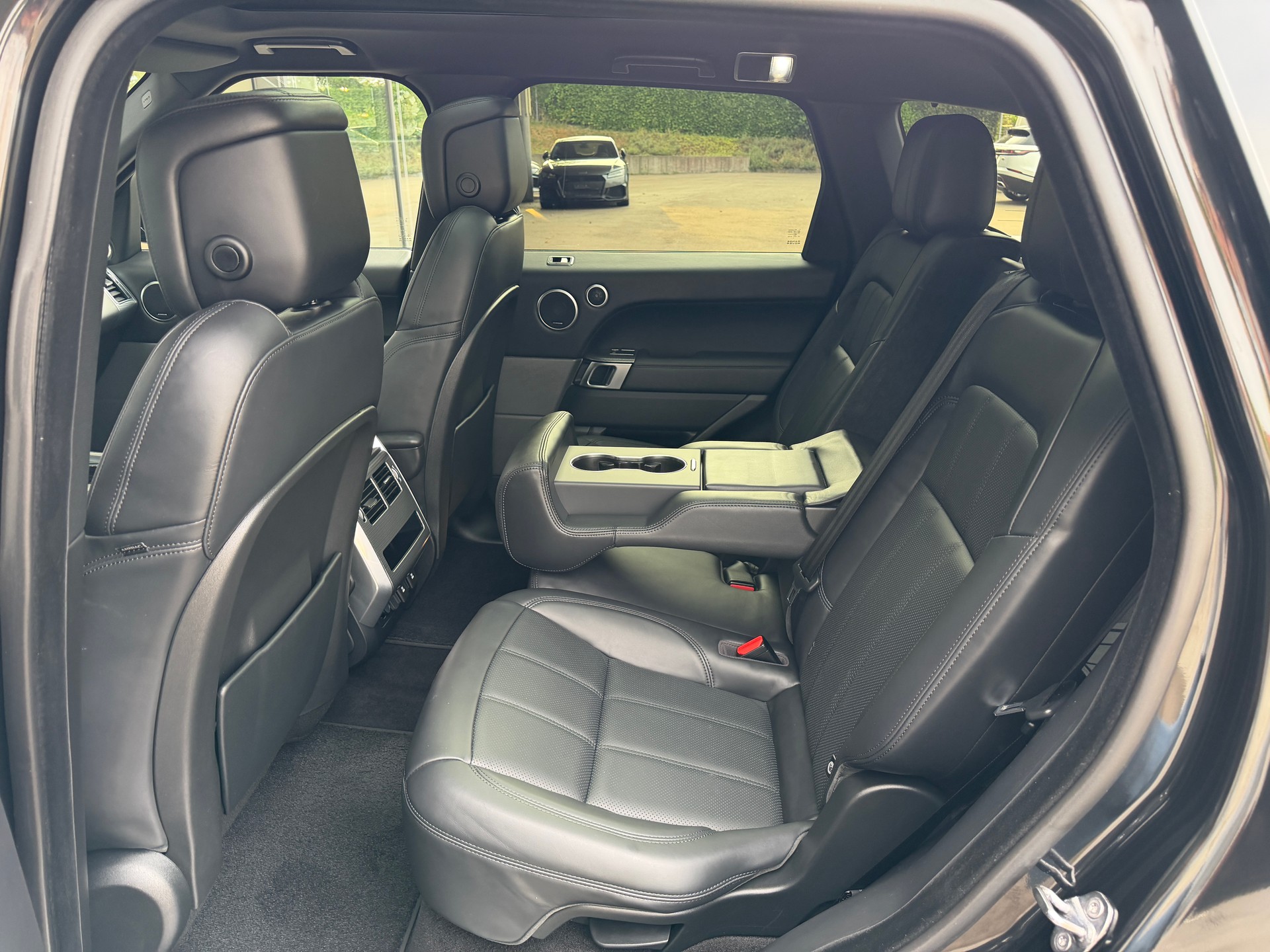 LAND ROVER Range Rover Sport D300 3.0D I6 MHEV HSE Dynamic Automatic-image-25