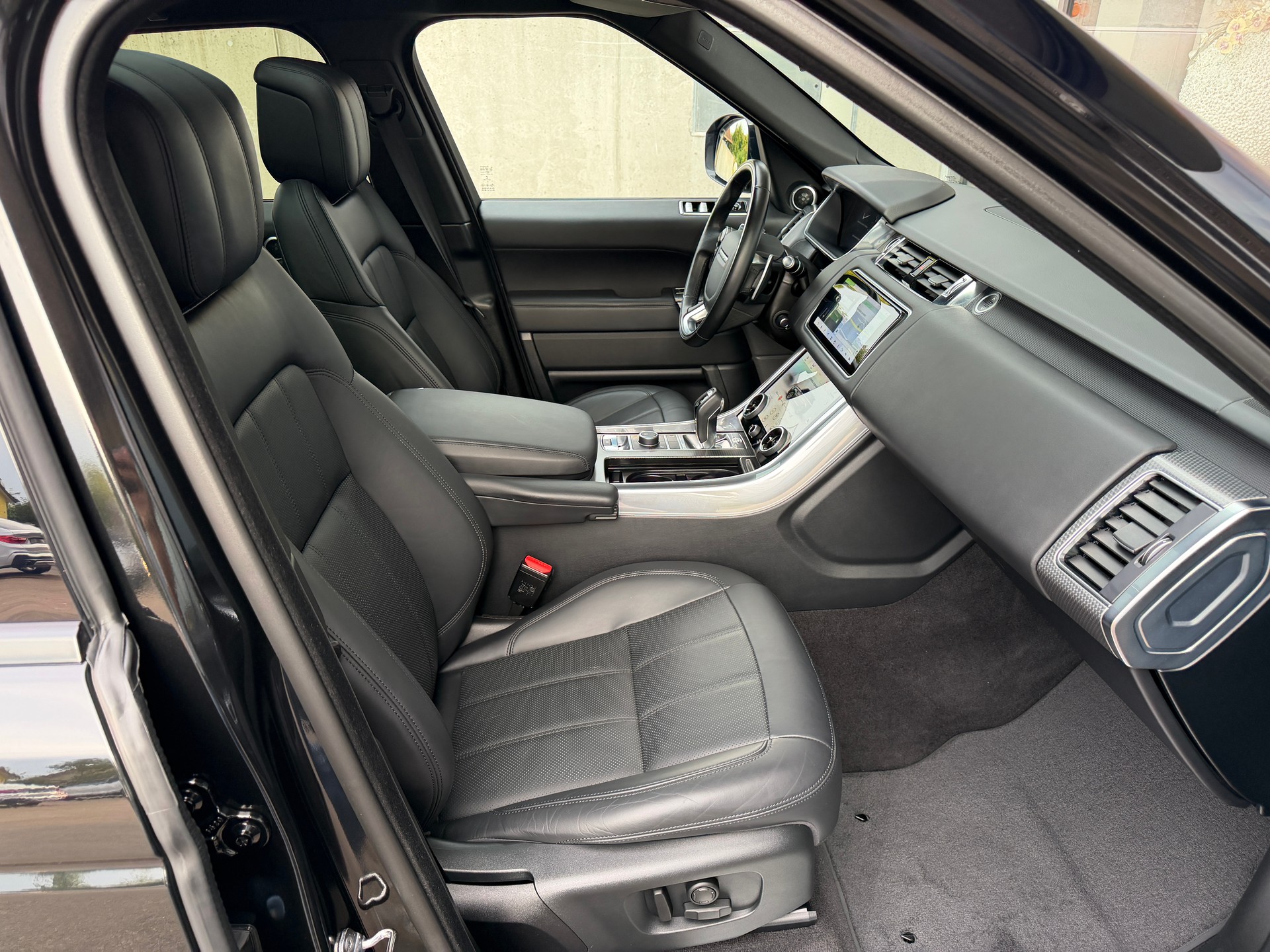 LAND ROVER Range Rover Sport D300 3.0D I6 MHEV HSE Dynamic Automatic-image-16