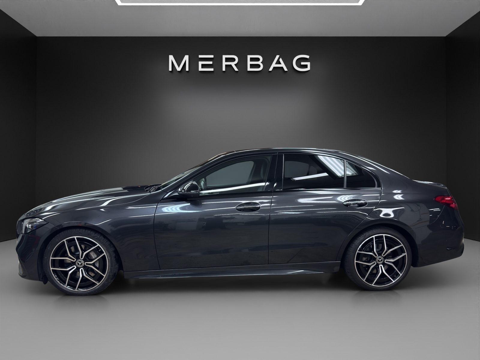 MERCEDES-BENZ C 300 T AMG Line-image-1