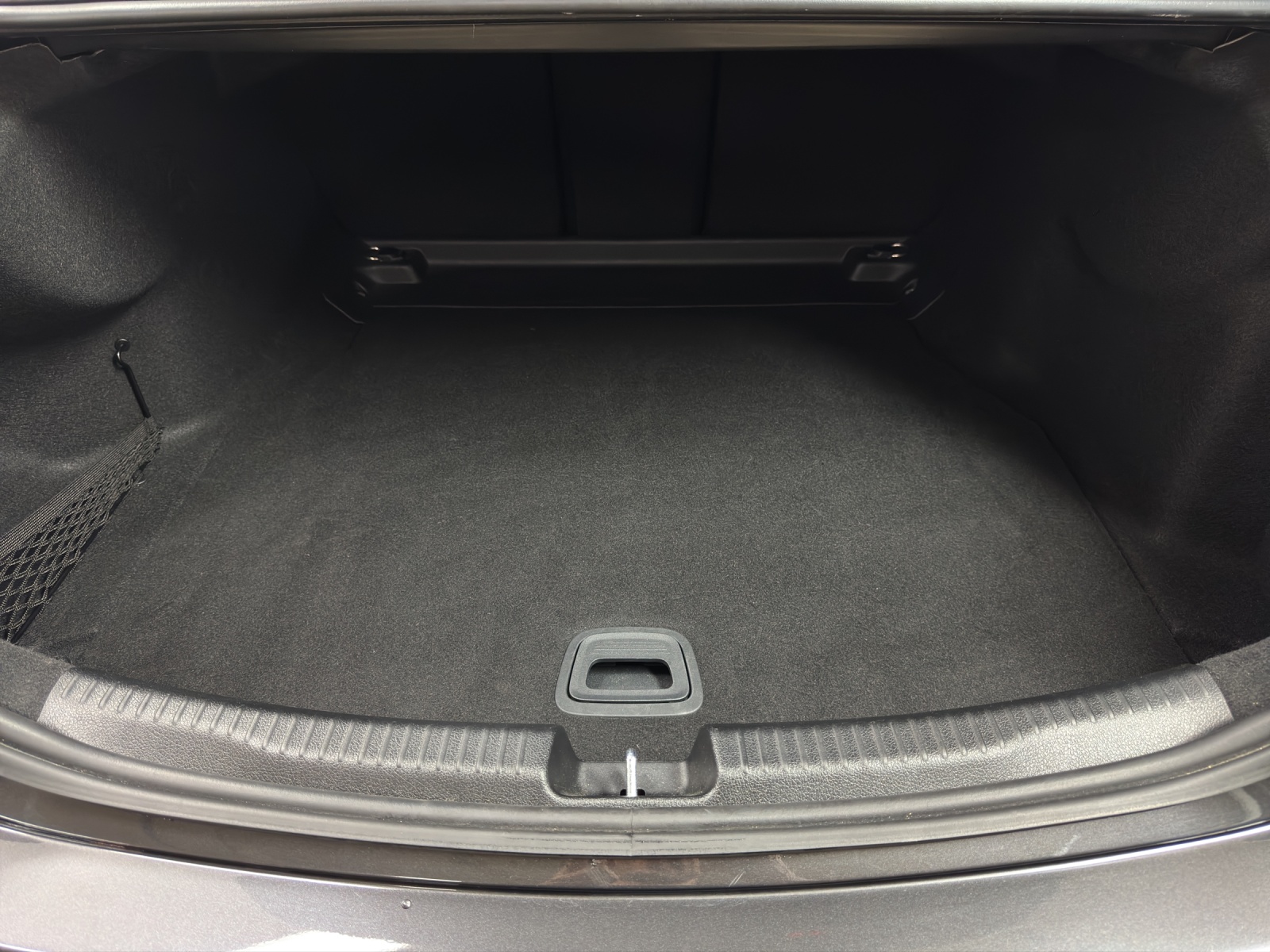 MERCEDES-BENZ C 300 T AMG Line-image-8
