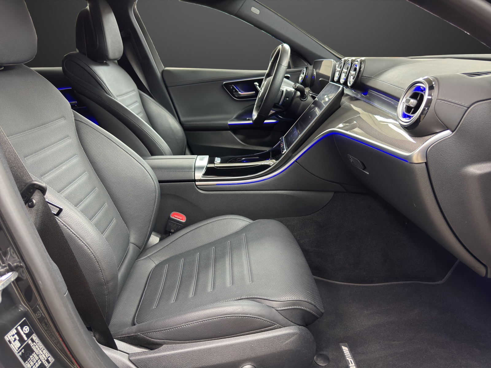 MERCEDES-BENZ C 300 T AMG Line-image-11