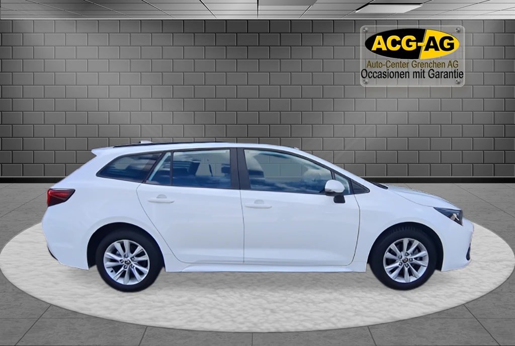 TOYOTA Corolla Touring Sports 1.8 HSD Comfort e-CVT ** 140 PS ** 10Jahre oder 180000 KM Garantie ** Gr-Navi mit Touchscreen **-image-5