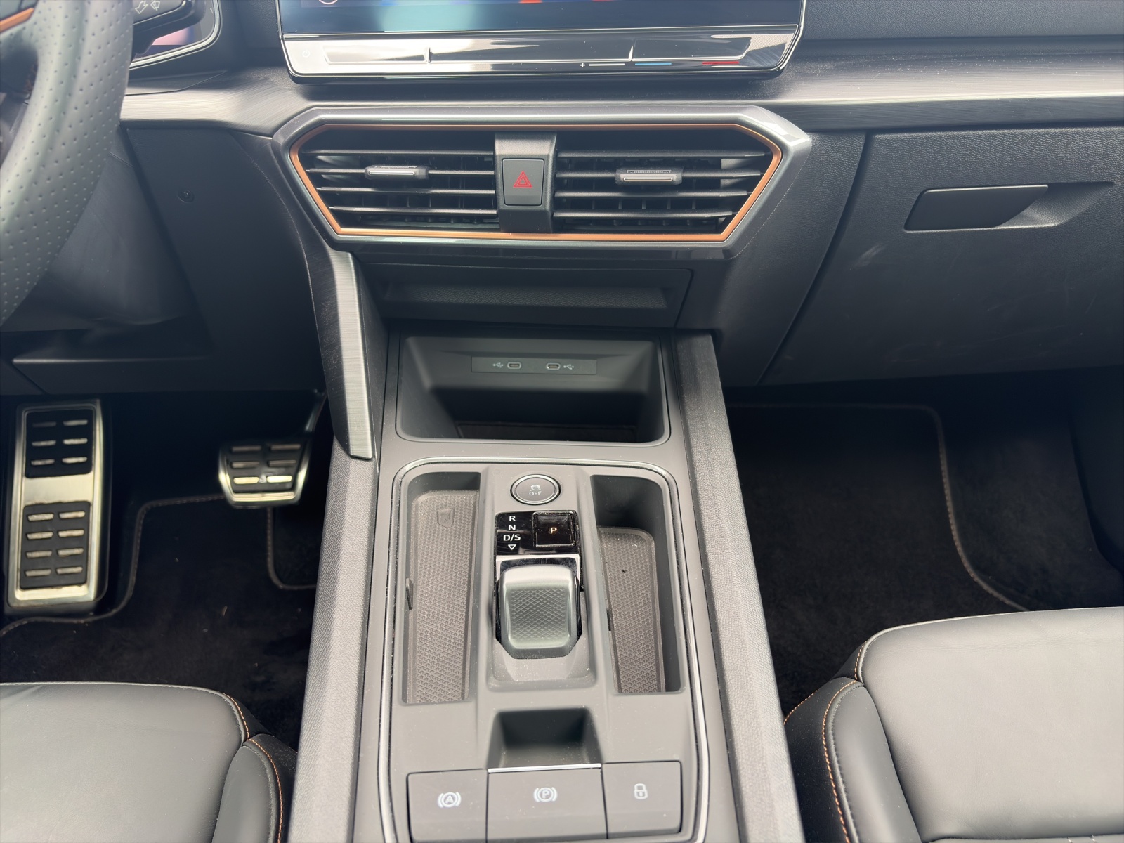 CUPRA Formentor 2.0TSI Tribe Edition 4Drive DSG-image-13