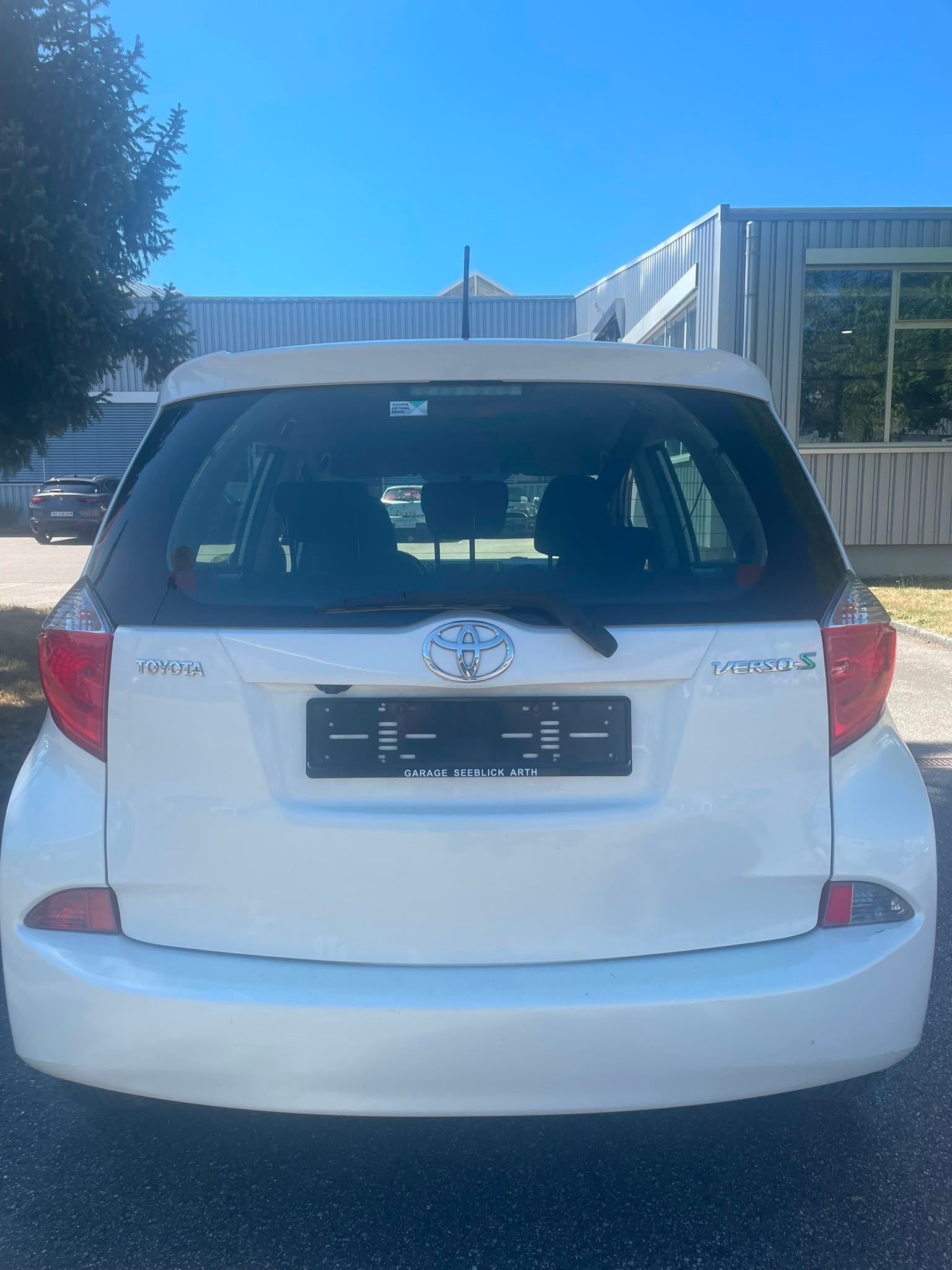 TOYOTA Verso-S 1.4 D-4D Linea Luna-image-4