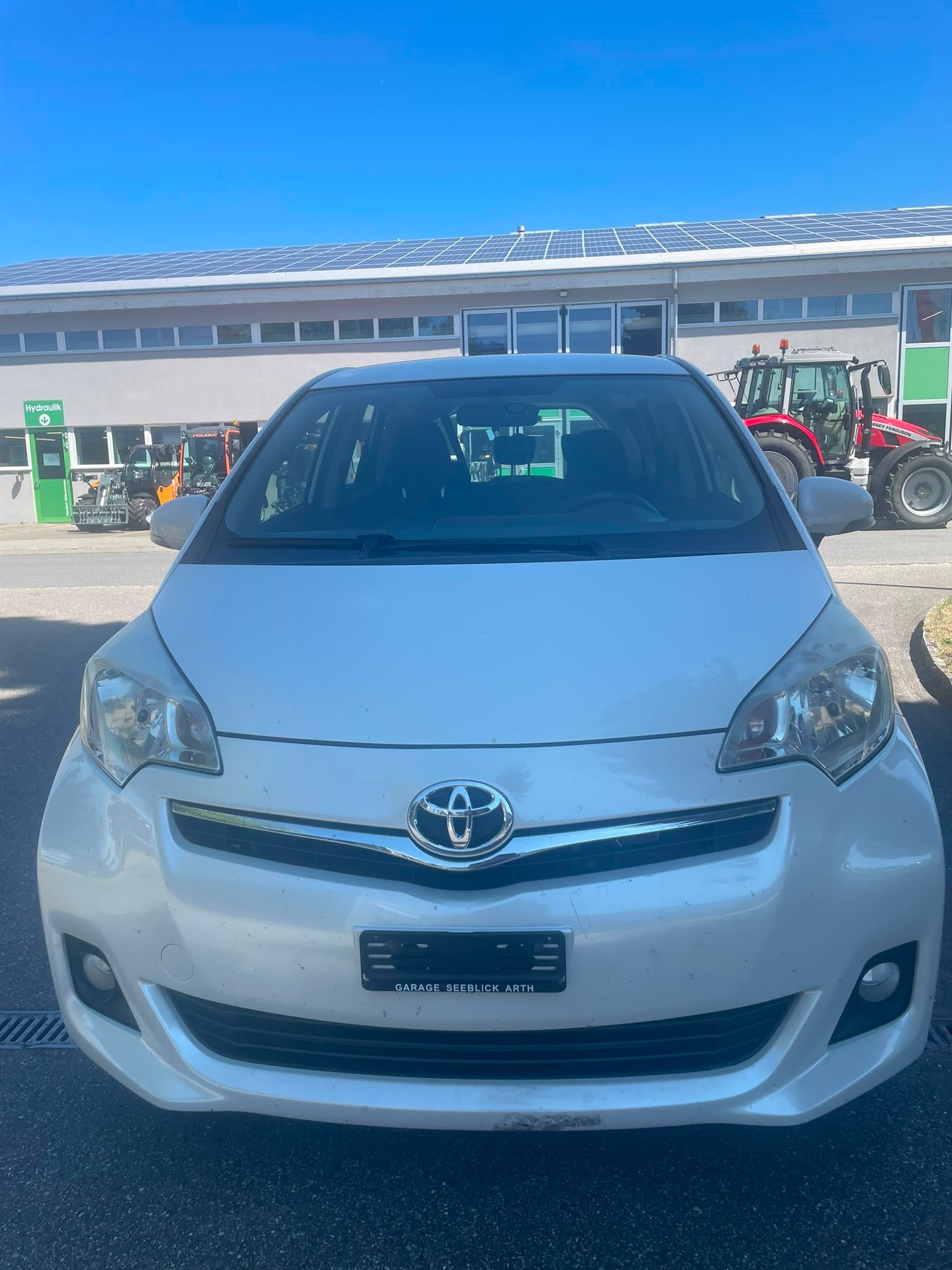 TOYOTA Verso-S 1.4 D-4D Linea Luna-image-1