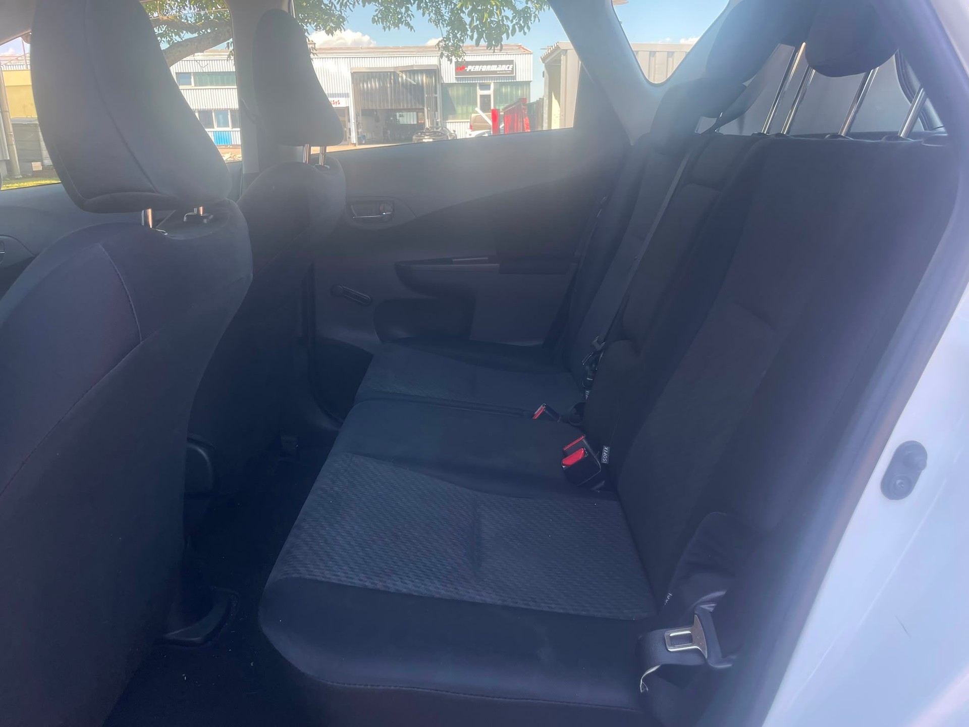 TOYOTA Verso-S 1.4 D-4D Linea Luna-image-10