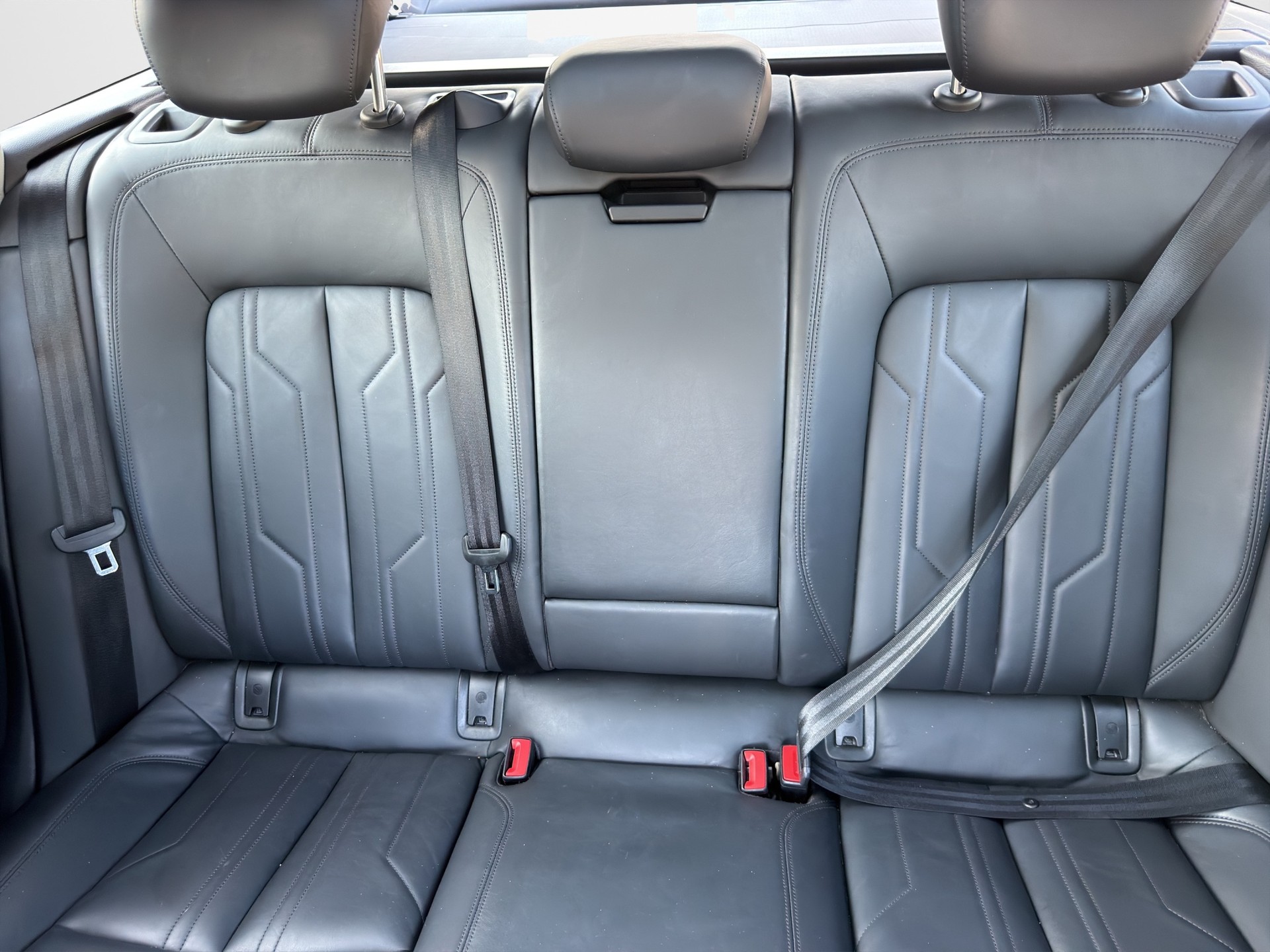 AUDI A6 Avant 50 TDI Sport quattro tiptronic-image-15