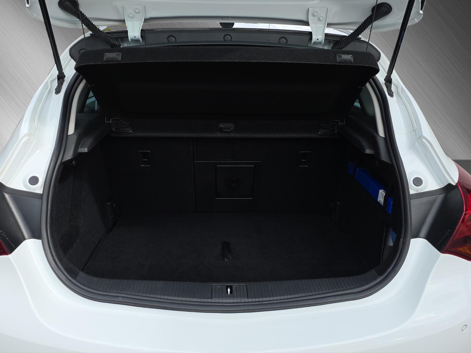 OPEL Astra 1.6 T eTEC Sport-image-10