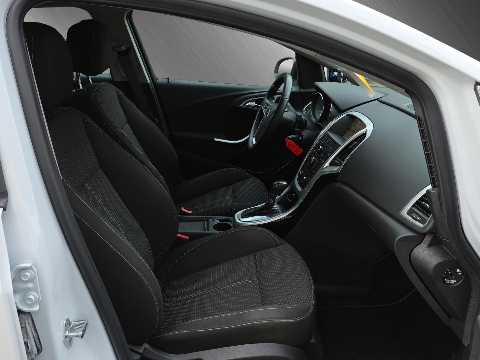 OPEL Astra 1.6 T eTEC Sport-image-14