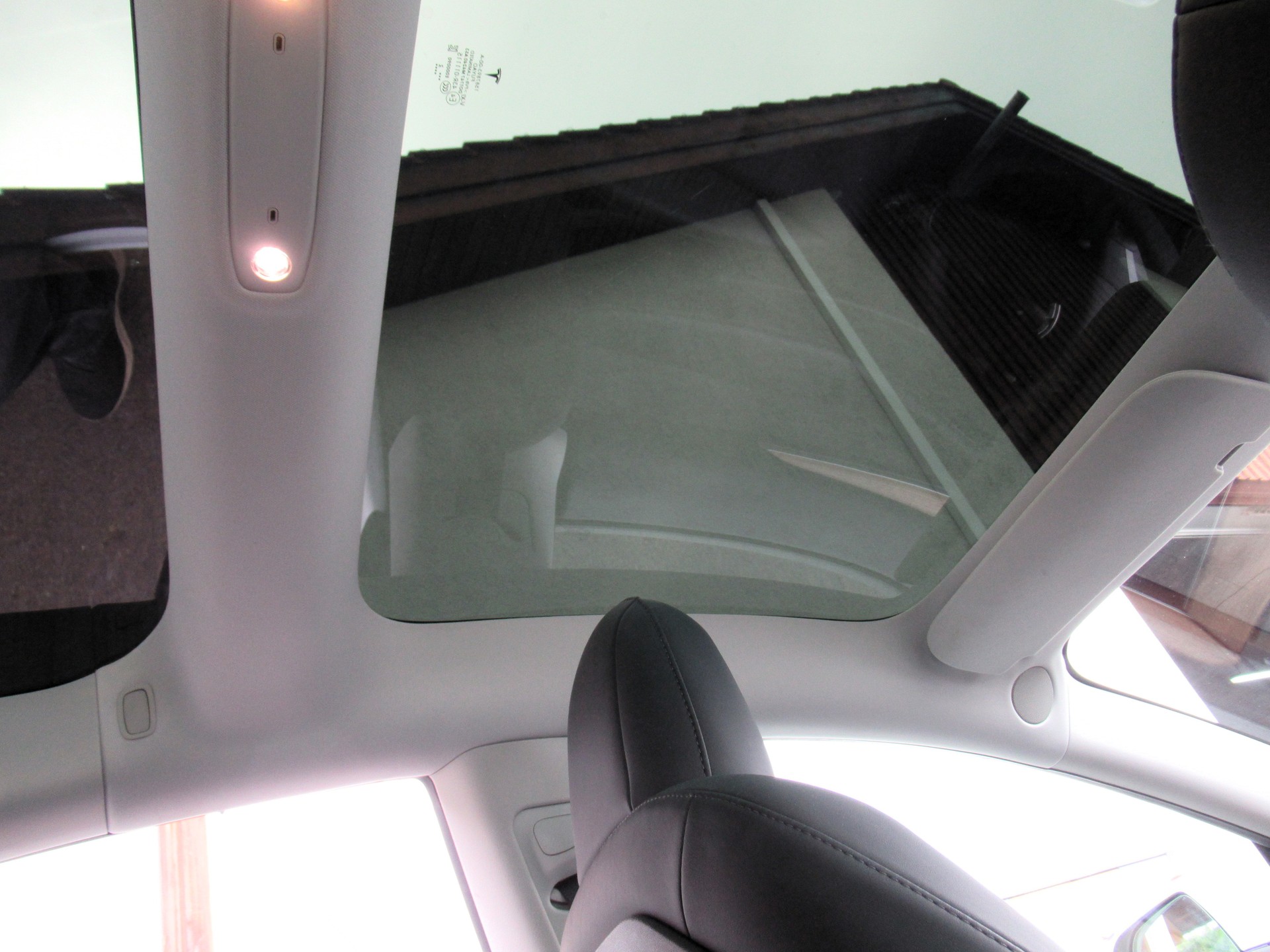 TESLA Model 3 Long Range Dual Motor AWD-image-9
