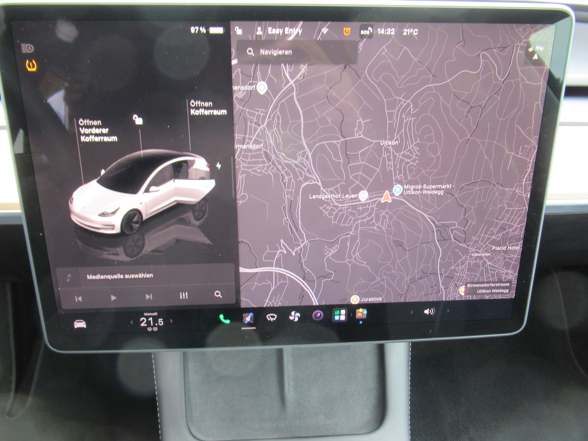 TESLA Model 3 Long Range Dual Motor AWD-image-8