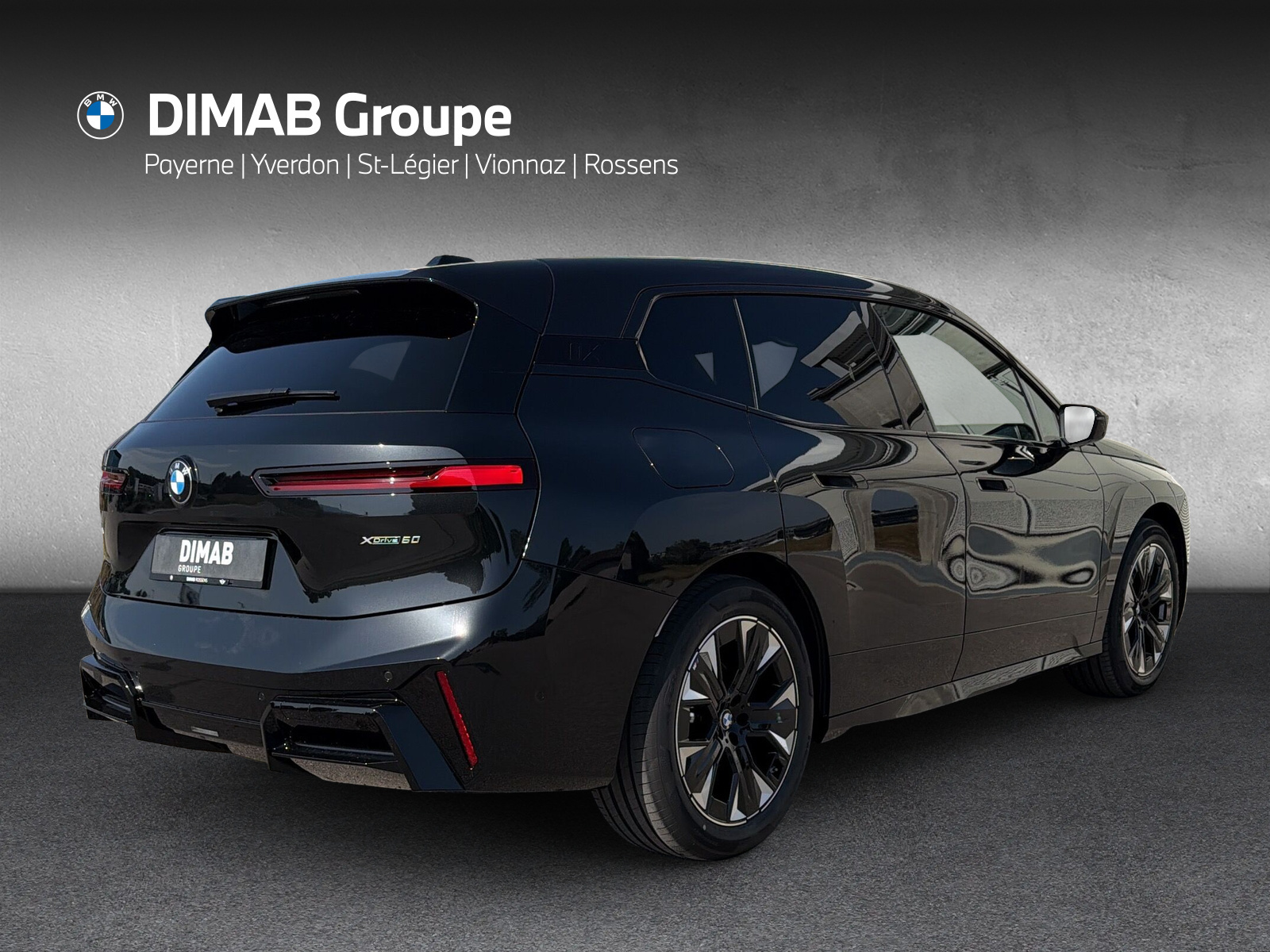 BMW iX xDrive60 M Sport Pro-image-4