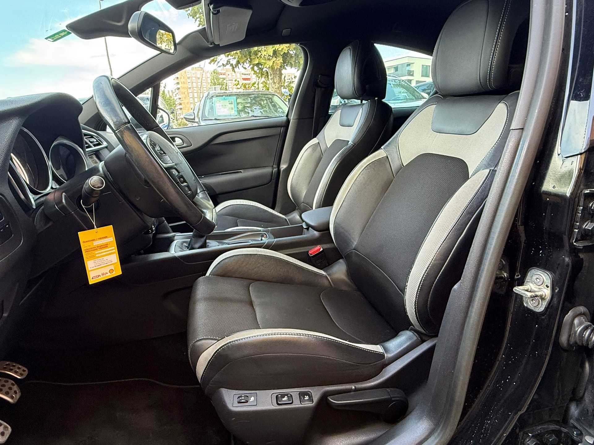 DS AUTOMOBILES DS4 1.6 VTi Chic-image-8