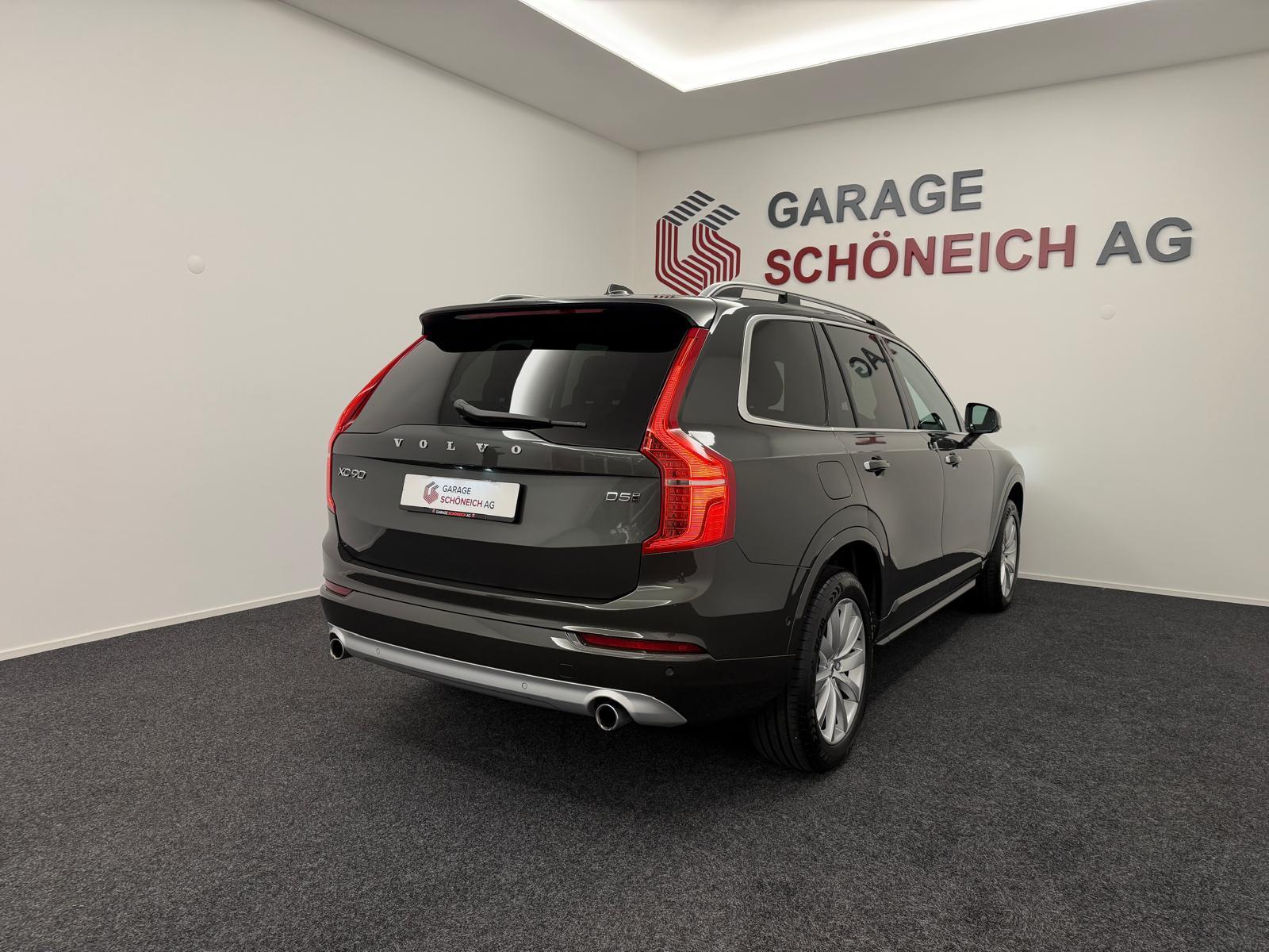 VOLVO XC90 2.0 D5 Momentum 7P. AWD-image-4
